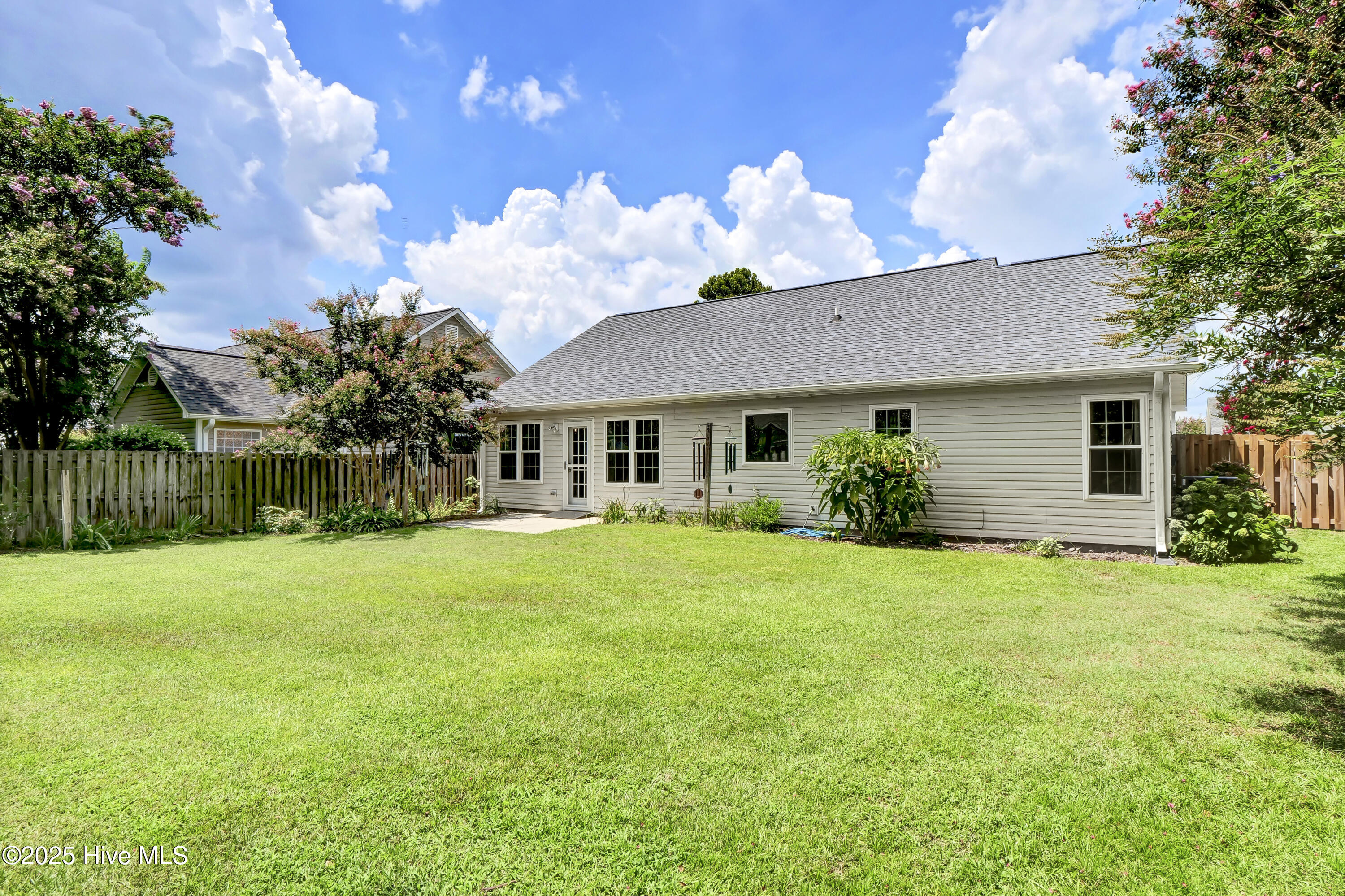 100521684 | Photo 27