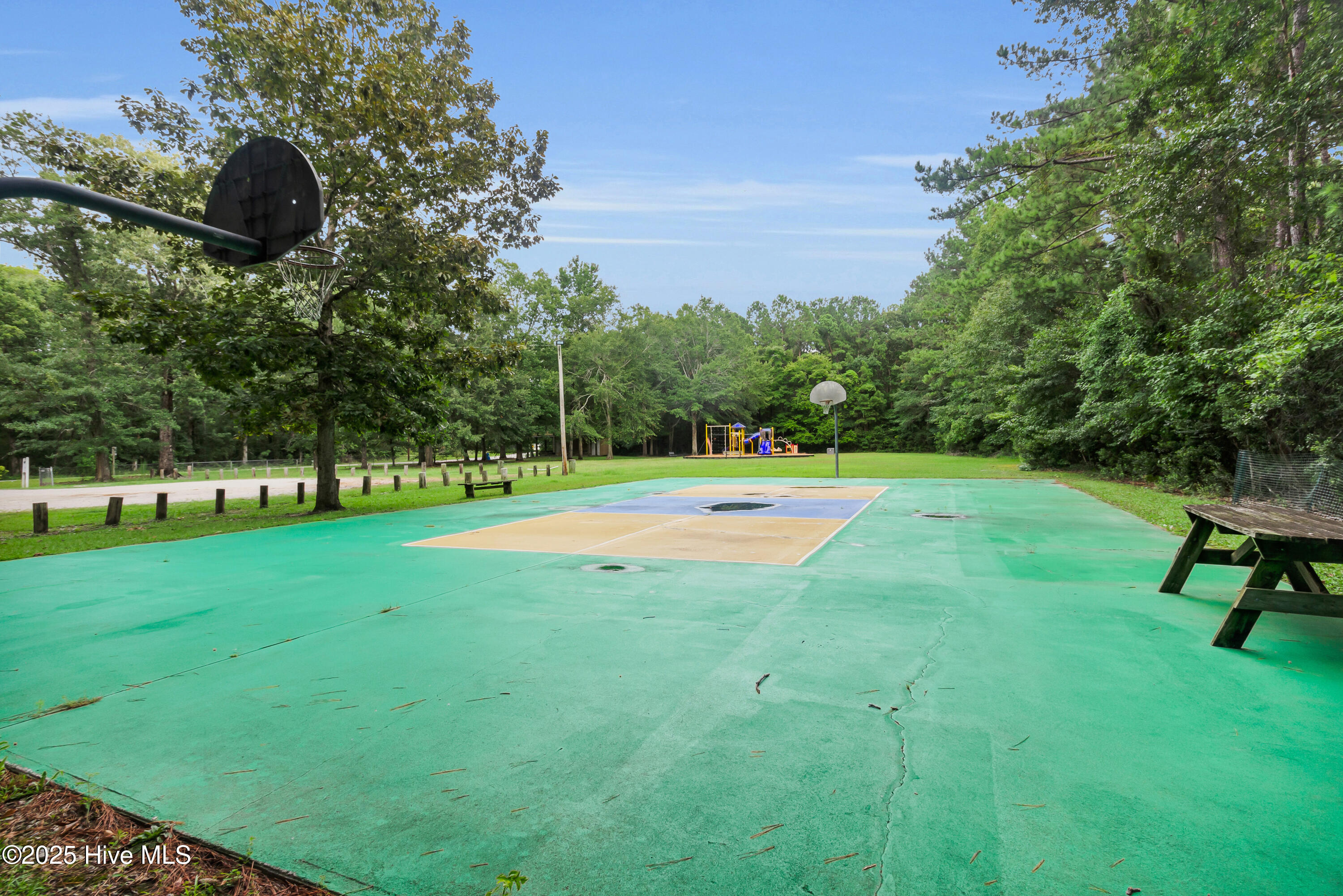 695 Sandy Point Drive,Beaufort