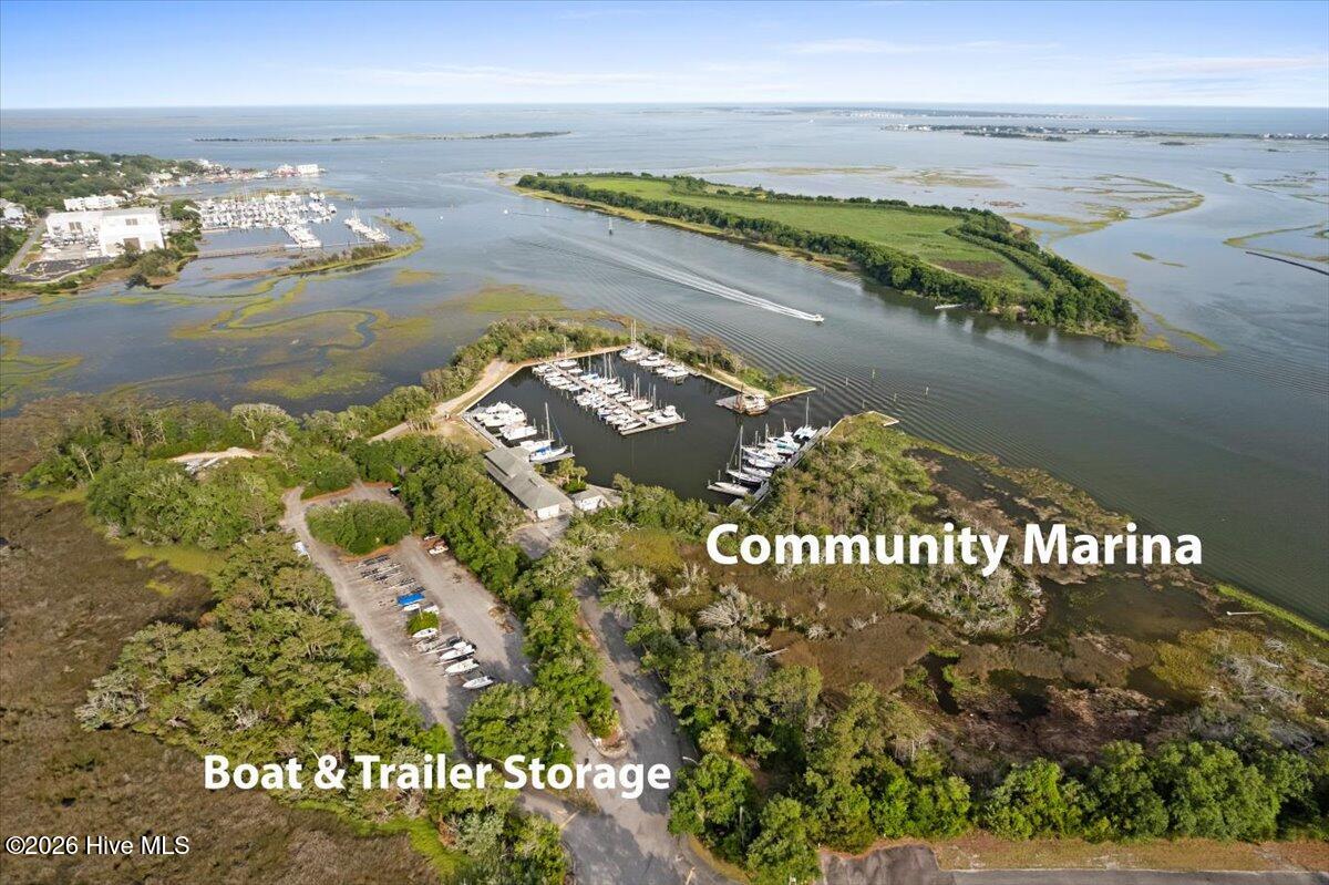 100553475 | Photo 53