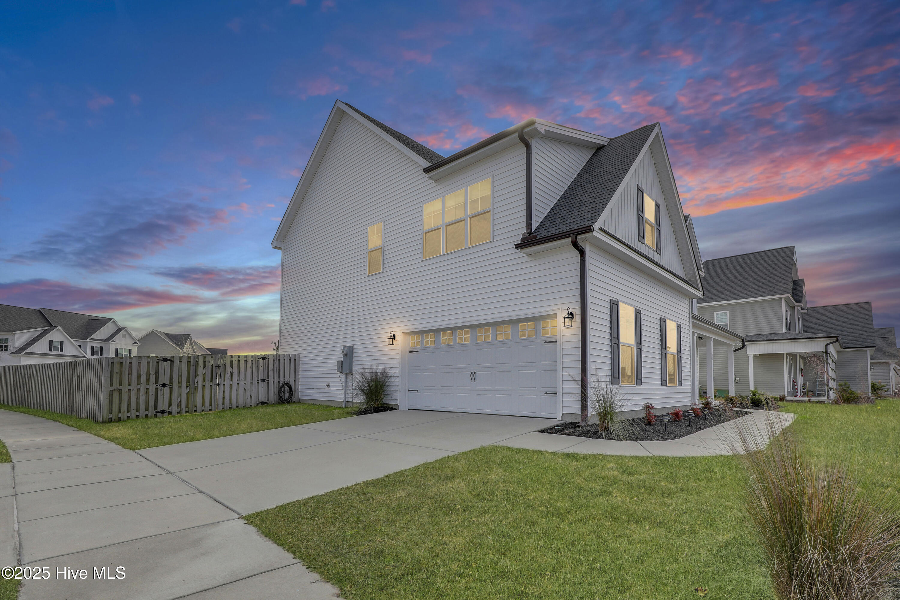 Homes for sale in Hampstead, NC | 102 E Yellow Lois Dr, Hampstead, NC 28443 | MLS# 100545755