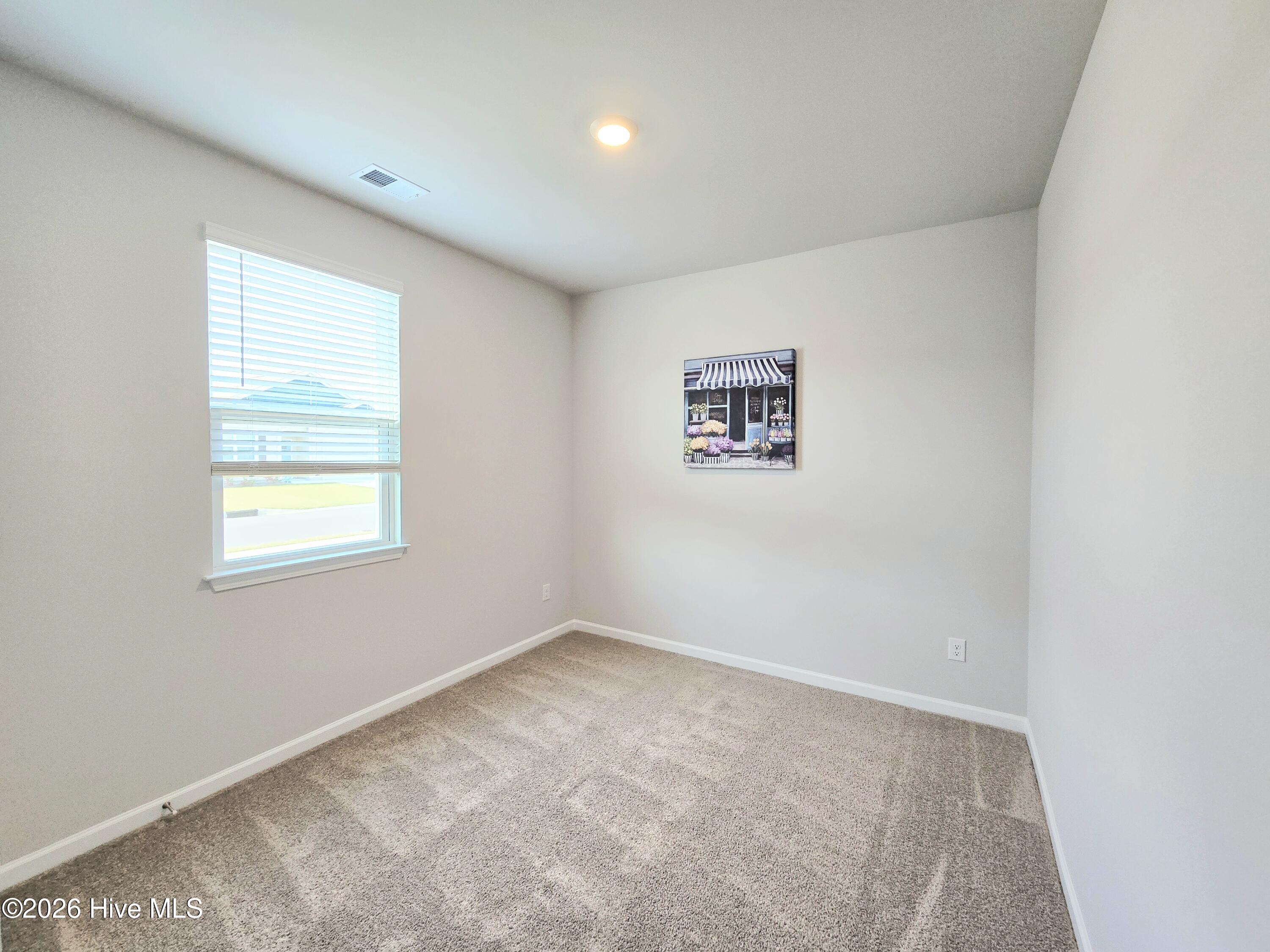 100556891 | Photo 11