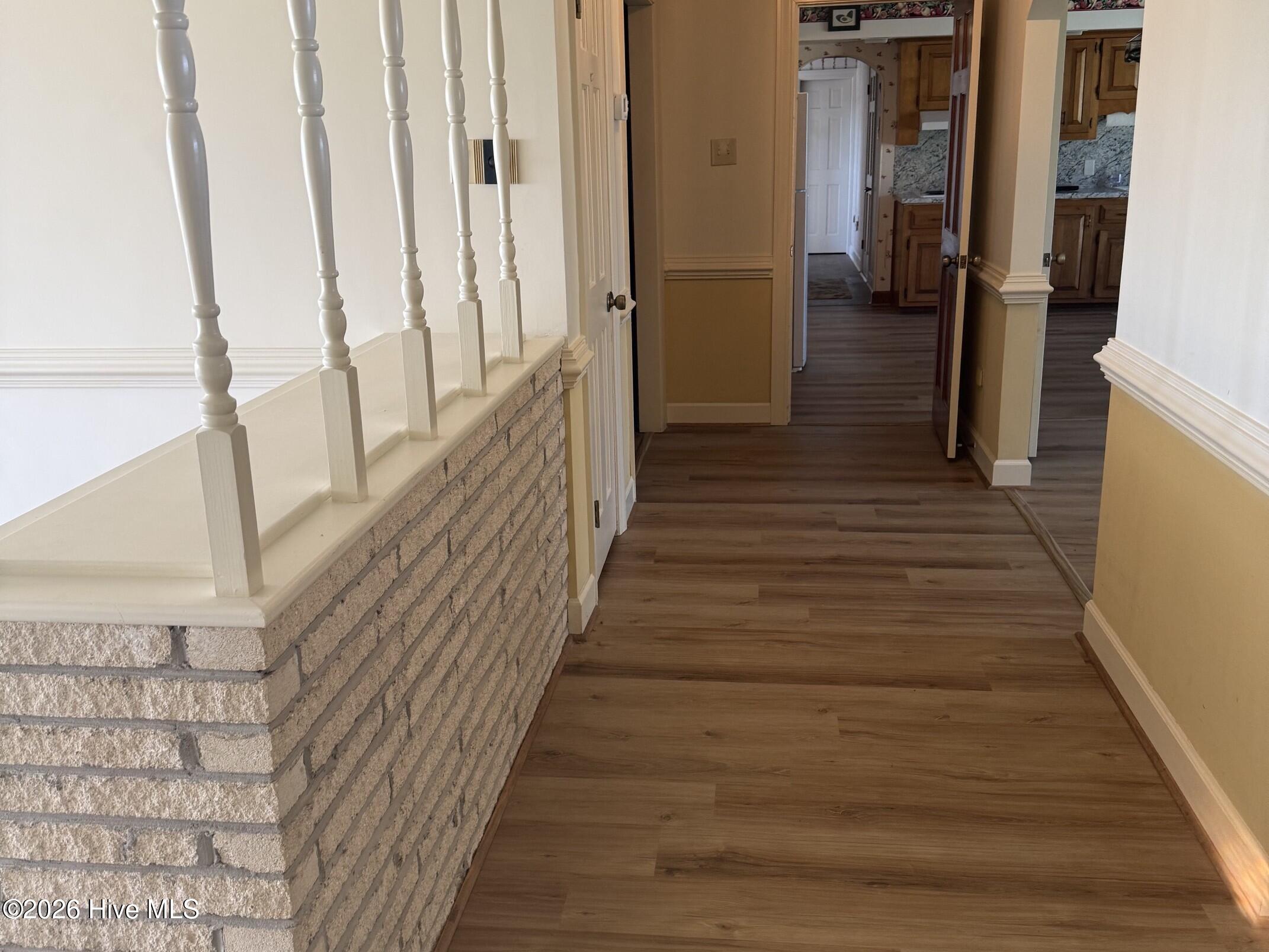 Hallway to Kitchen