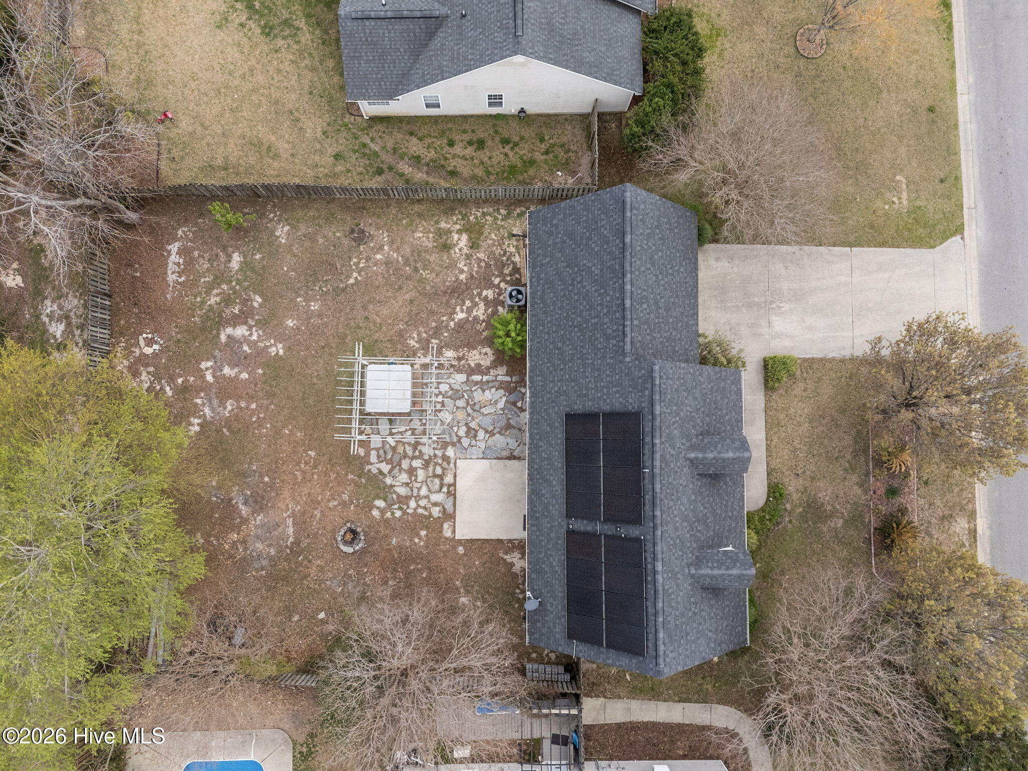 100563147 | Photo 37