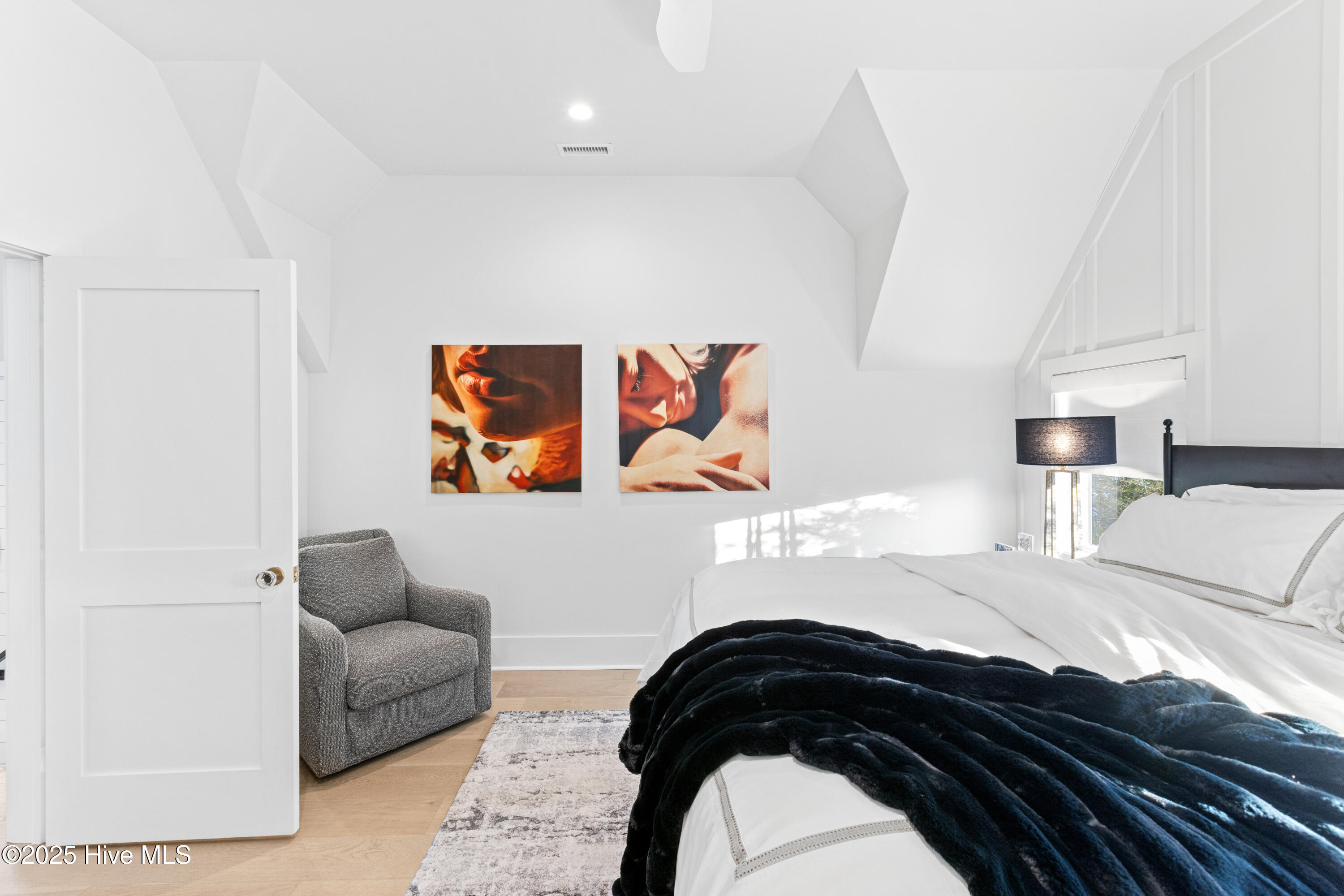 100521321 | Photo 27