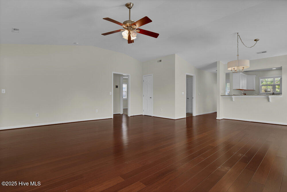 404 Venus Court, Wilmington, NC 28405 – photo 4: 007_p2466387_878