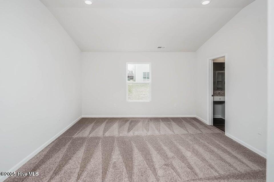 1567 Judith Drive SE, Bolivia, NC 28422 – photo 5: 20250408154330785630000000-o