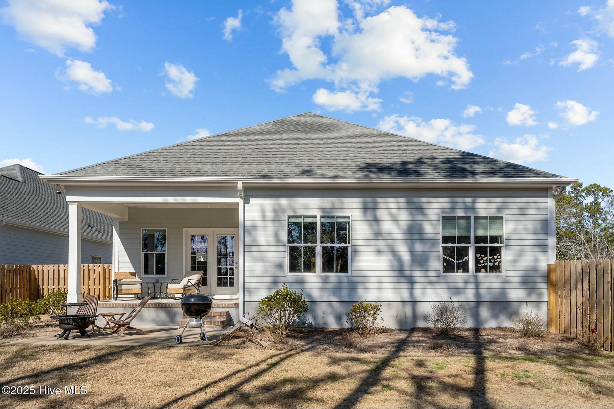 100558663 | Photo 32