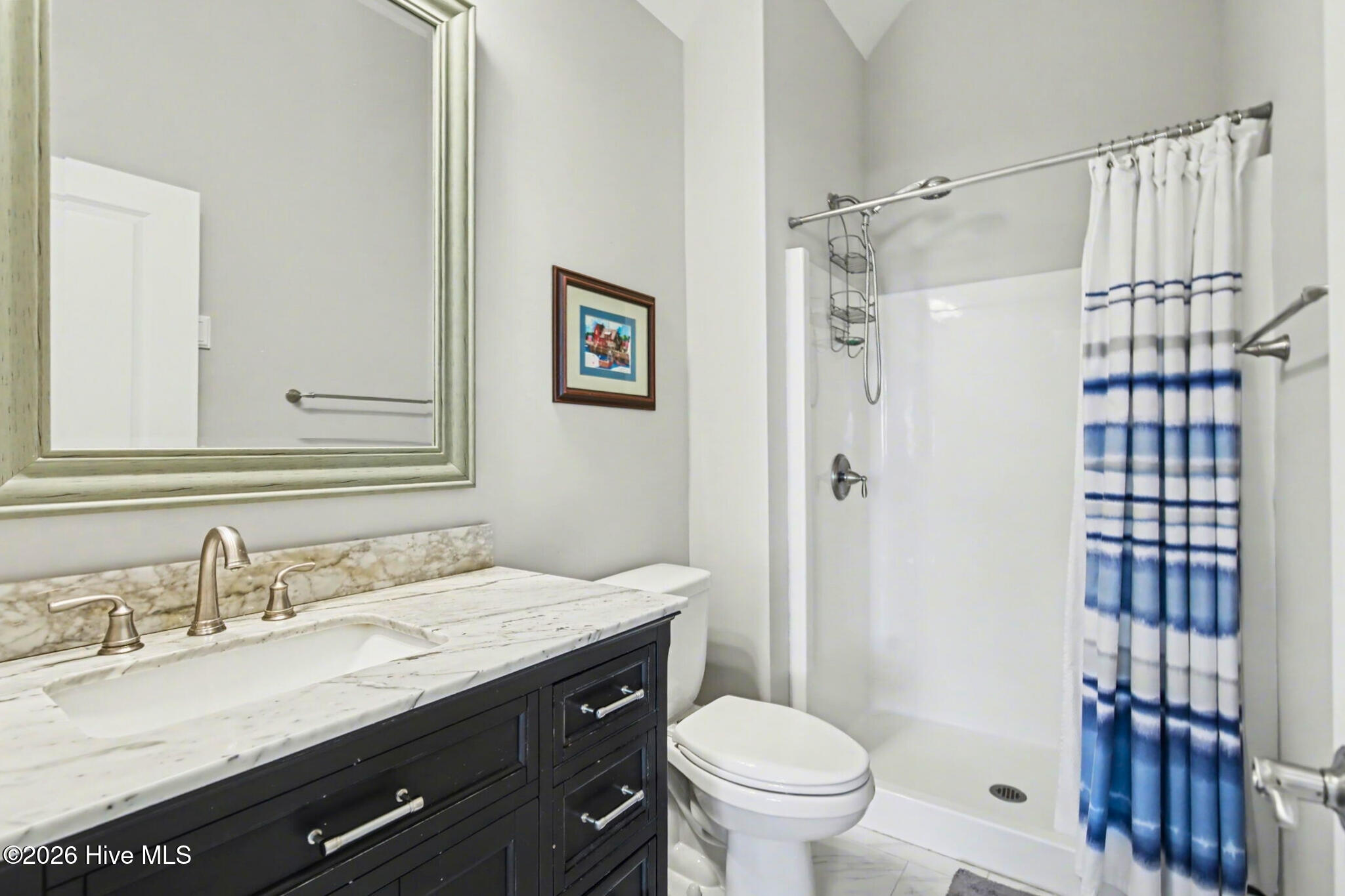 100549590 | Photo 39