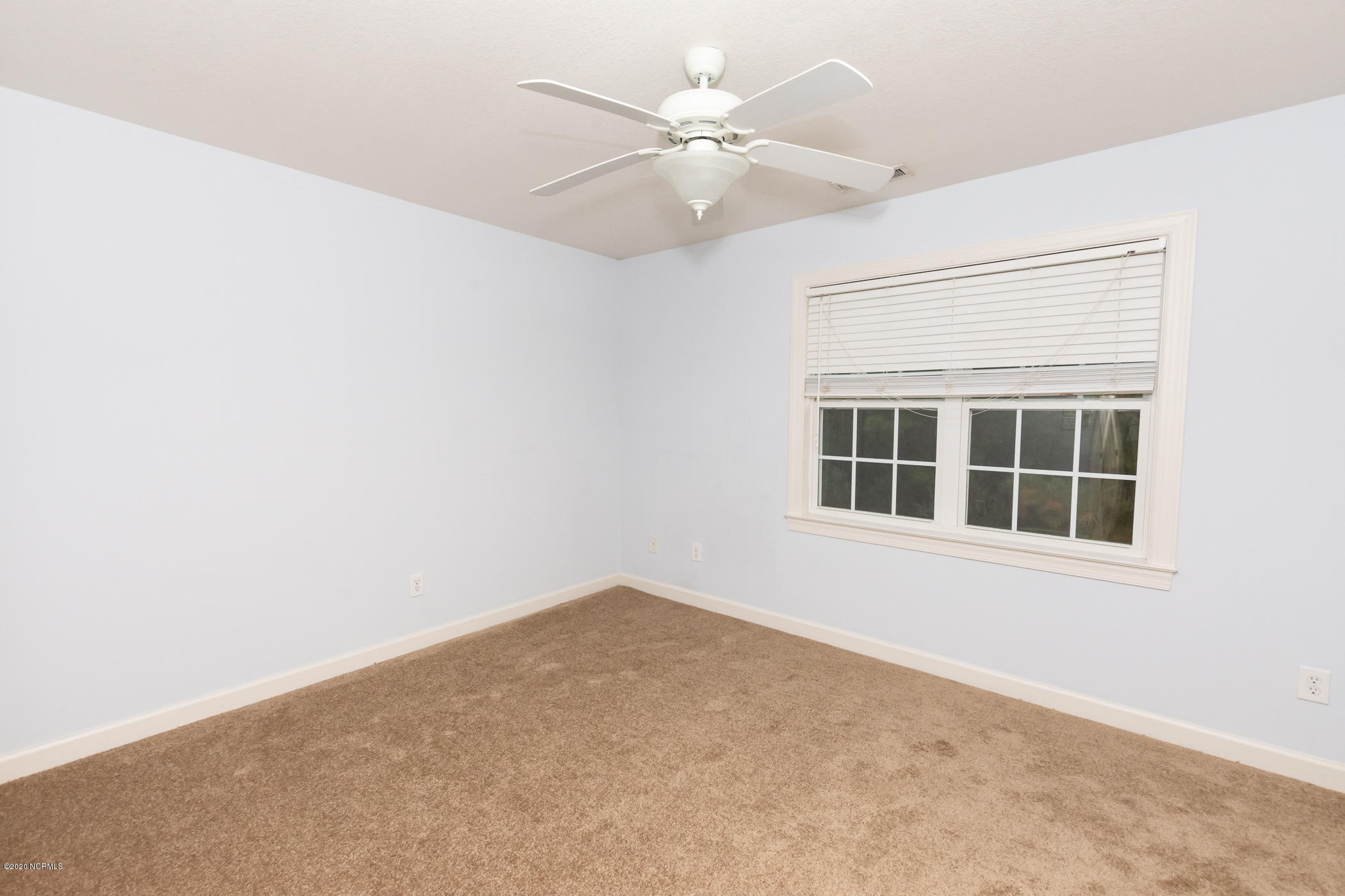 104 Streamwood-24