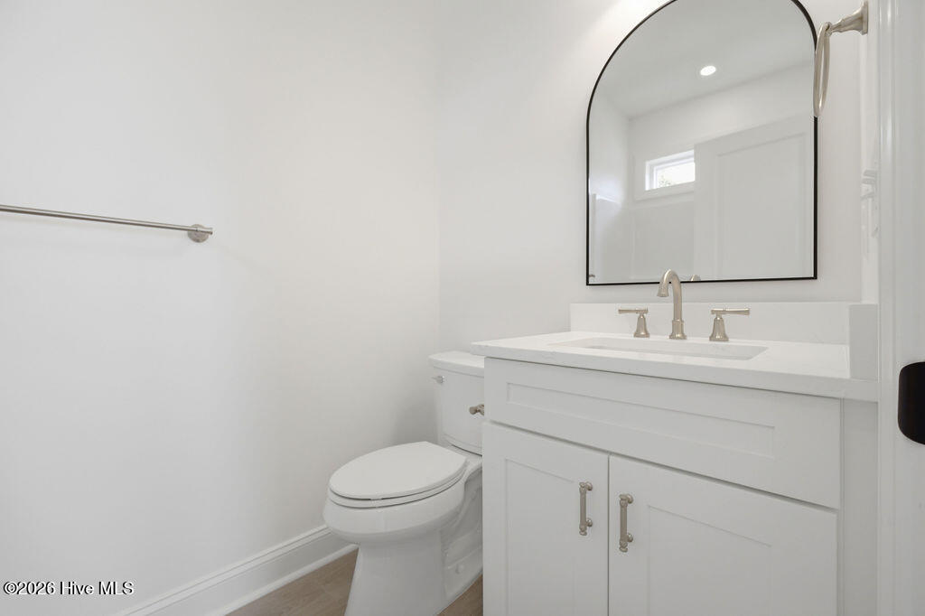 1 Bottlenose Boulevard,North Topsail Beach