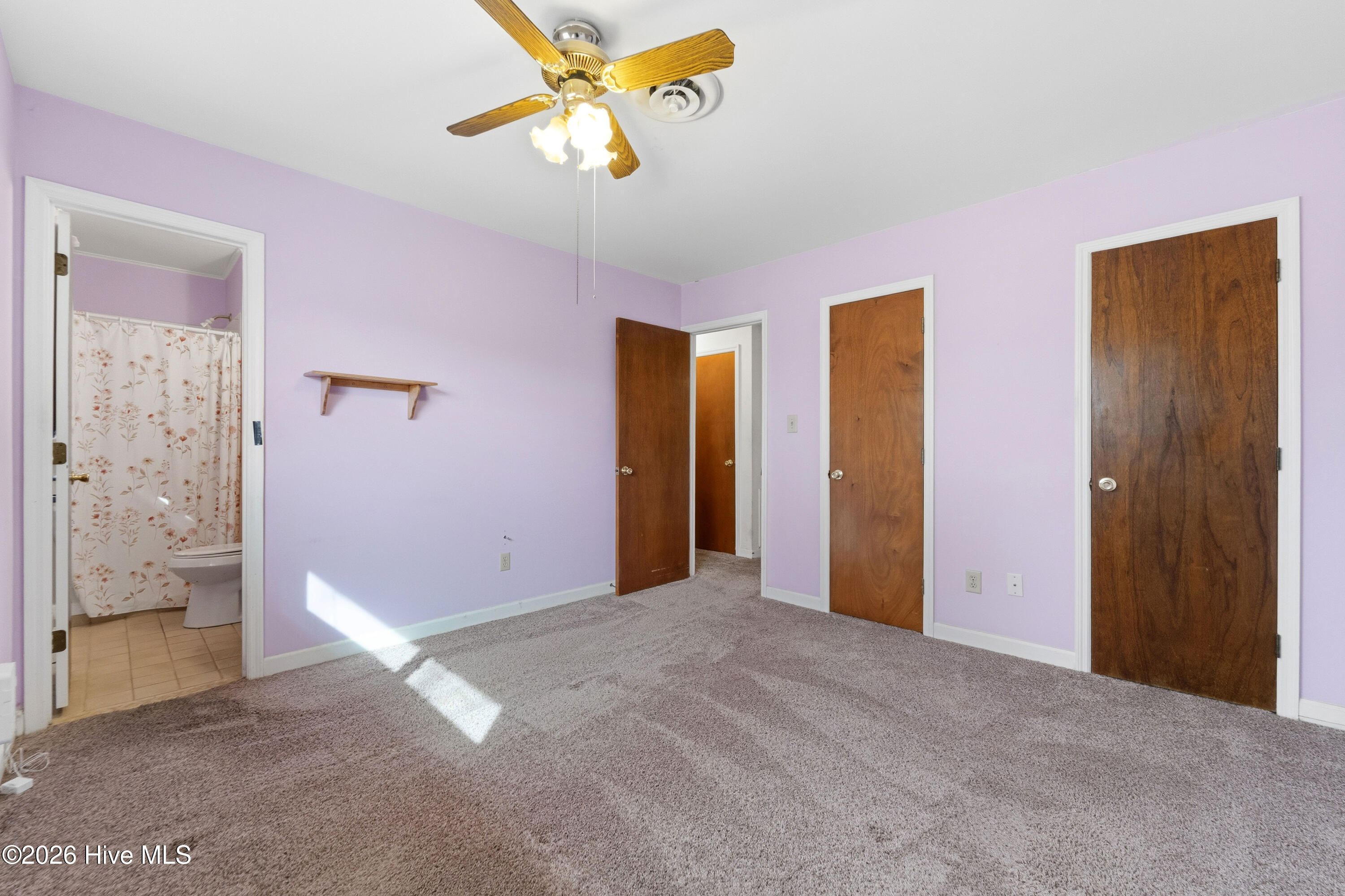 100556367 | Photo 36