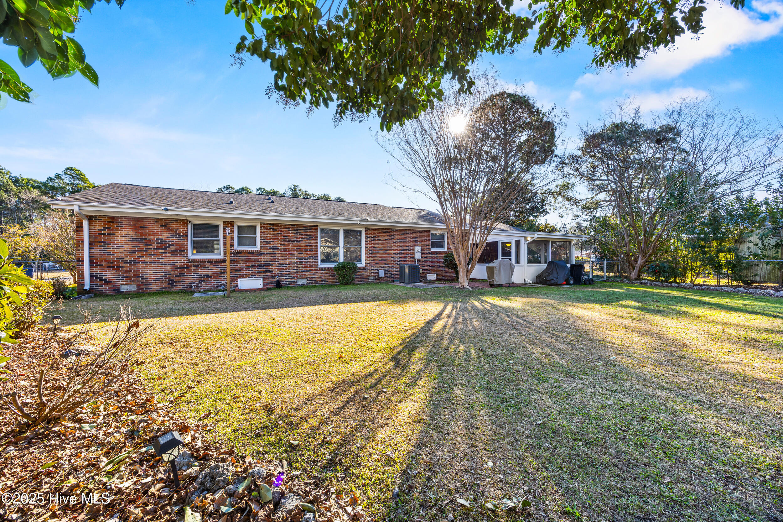 100546474 | Photo 37