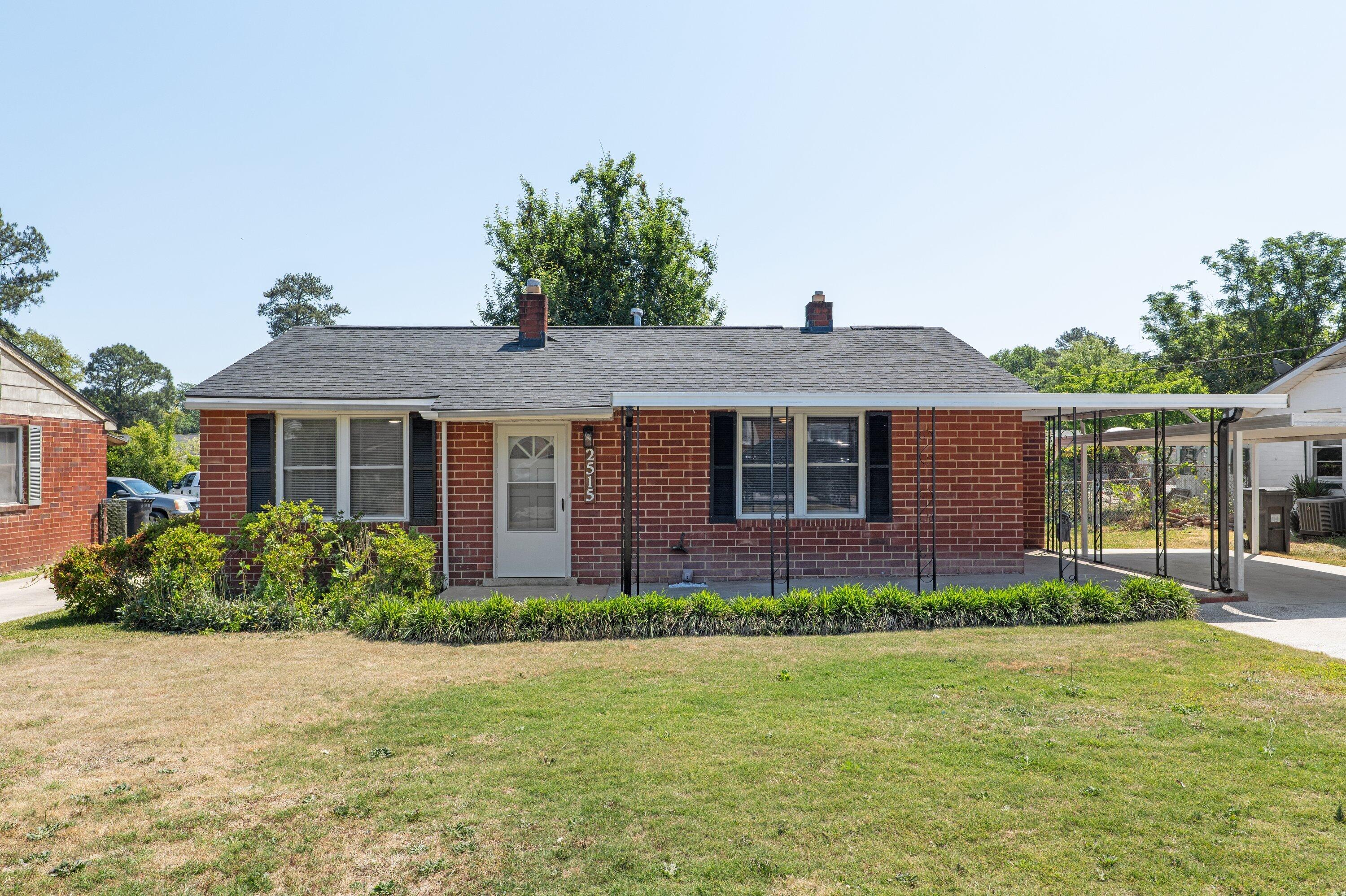 210 Renaldi Street, Elizabethtown, NC, 28337