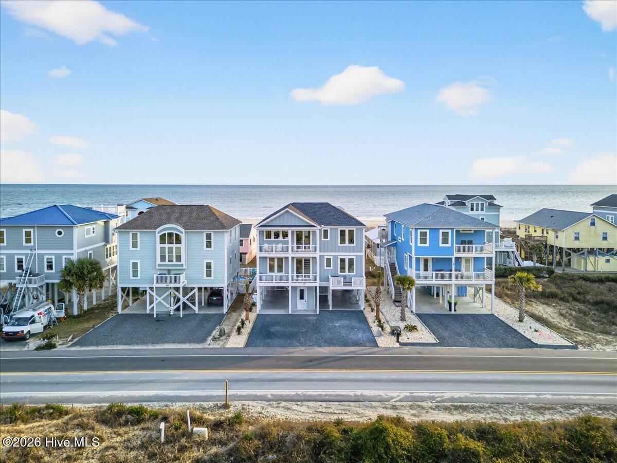 100543299 | Photo 92