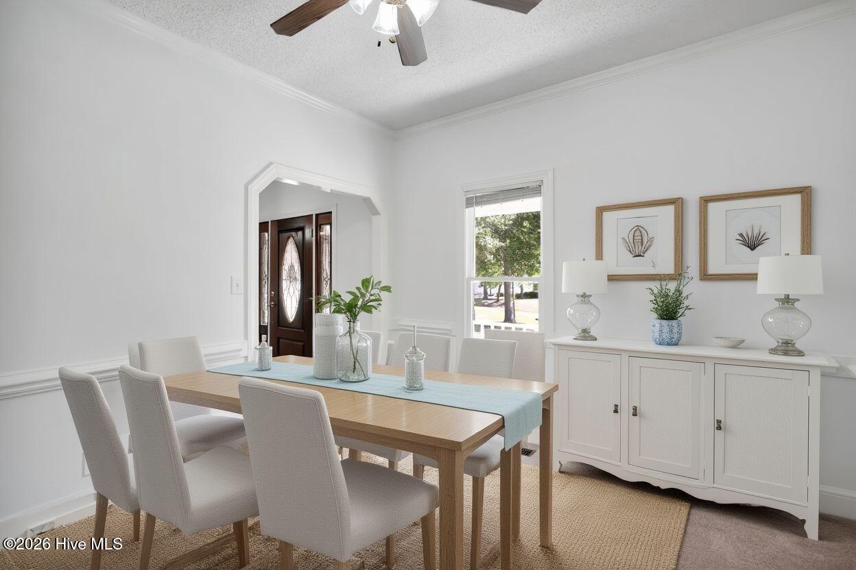 100570472 | Photo 12