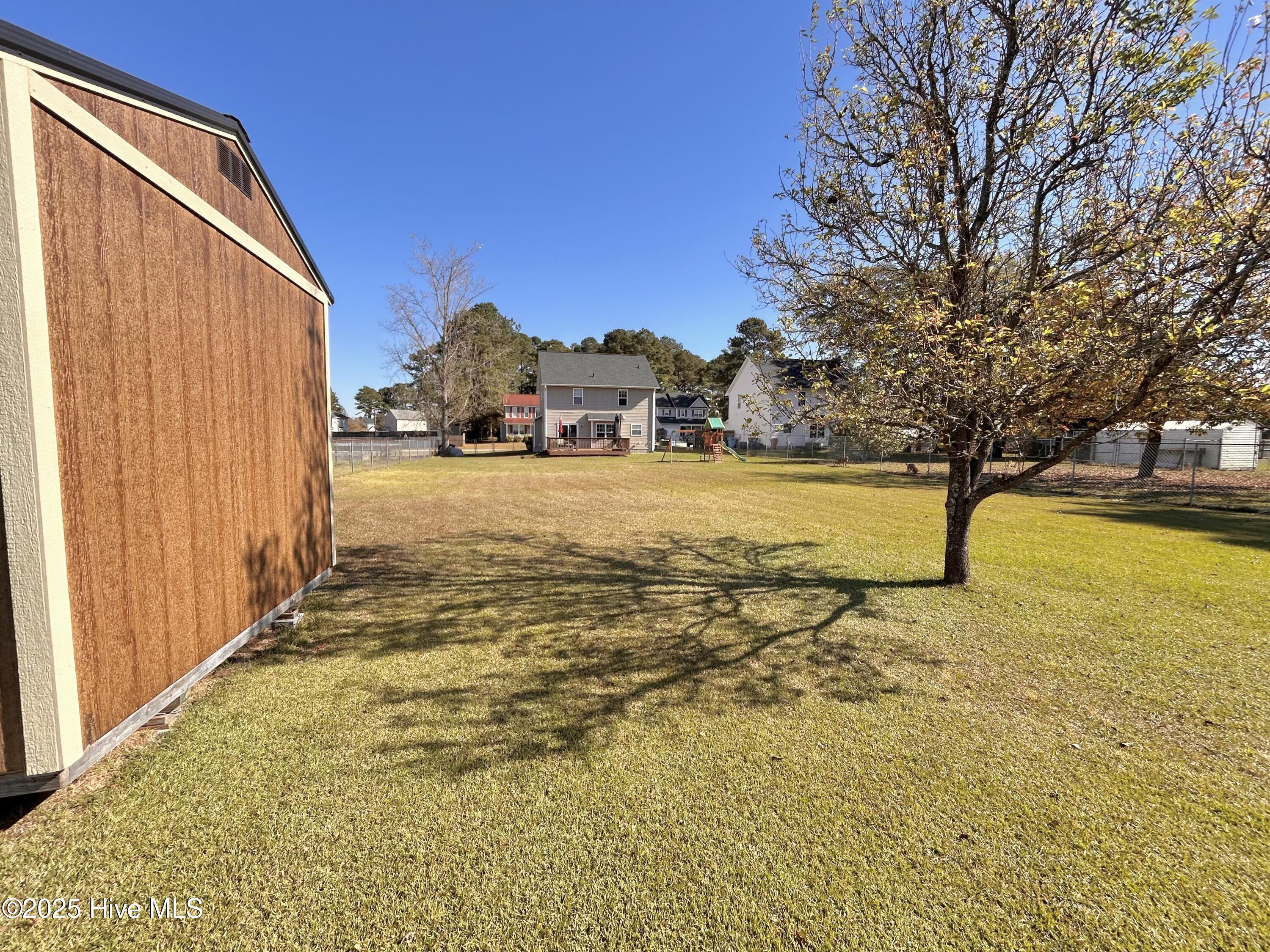 100540574 | Photo 38