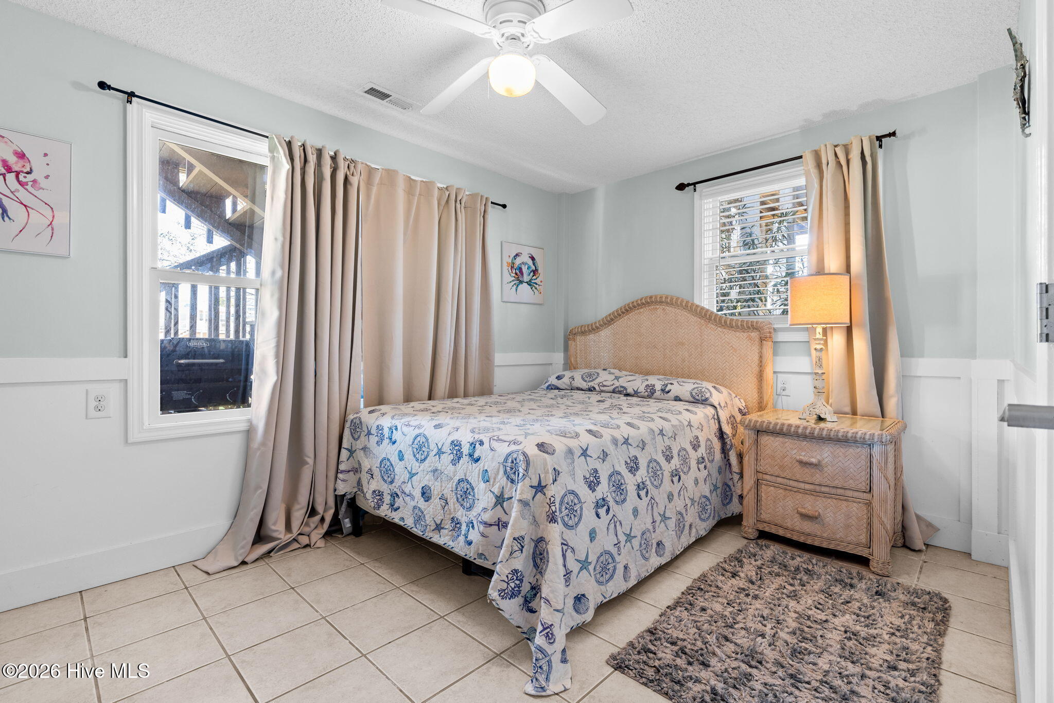 100549664 | Photo 32