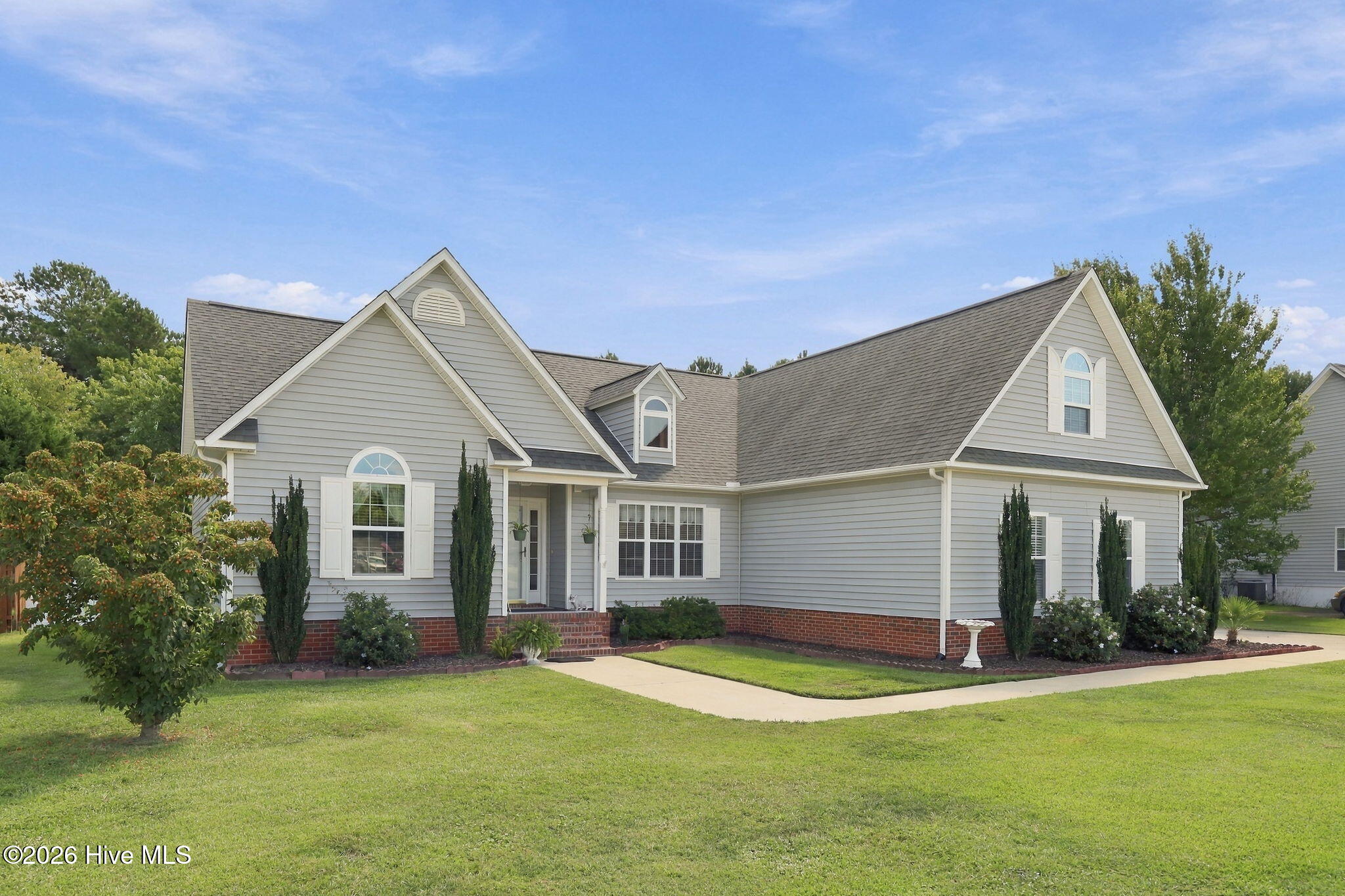 310 Bobbys Drive,Newport