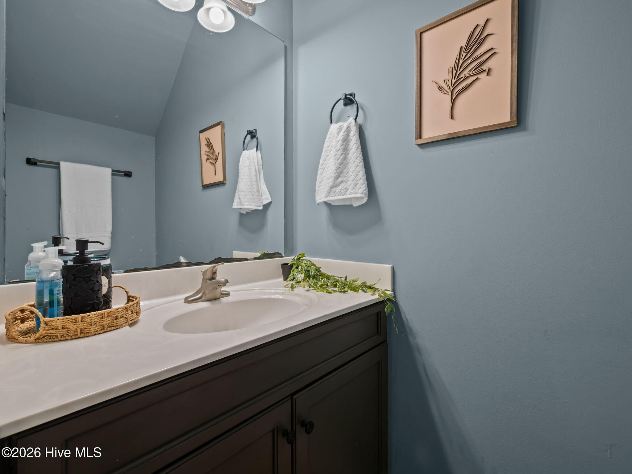 100547067 | Photo 22