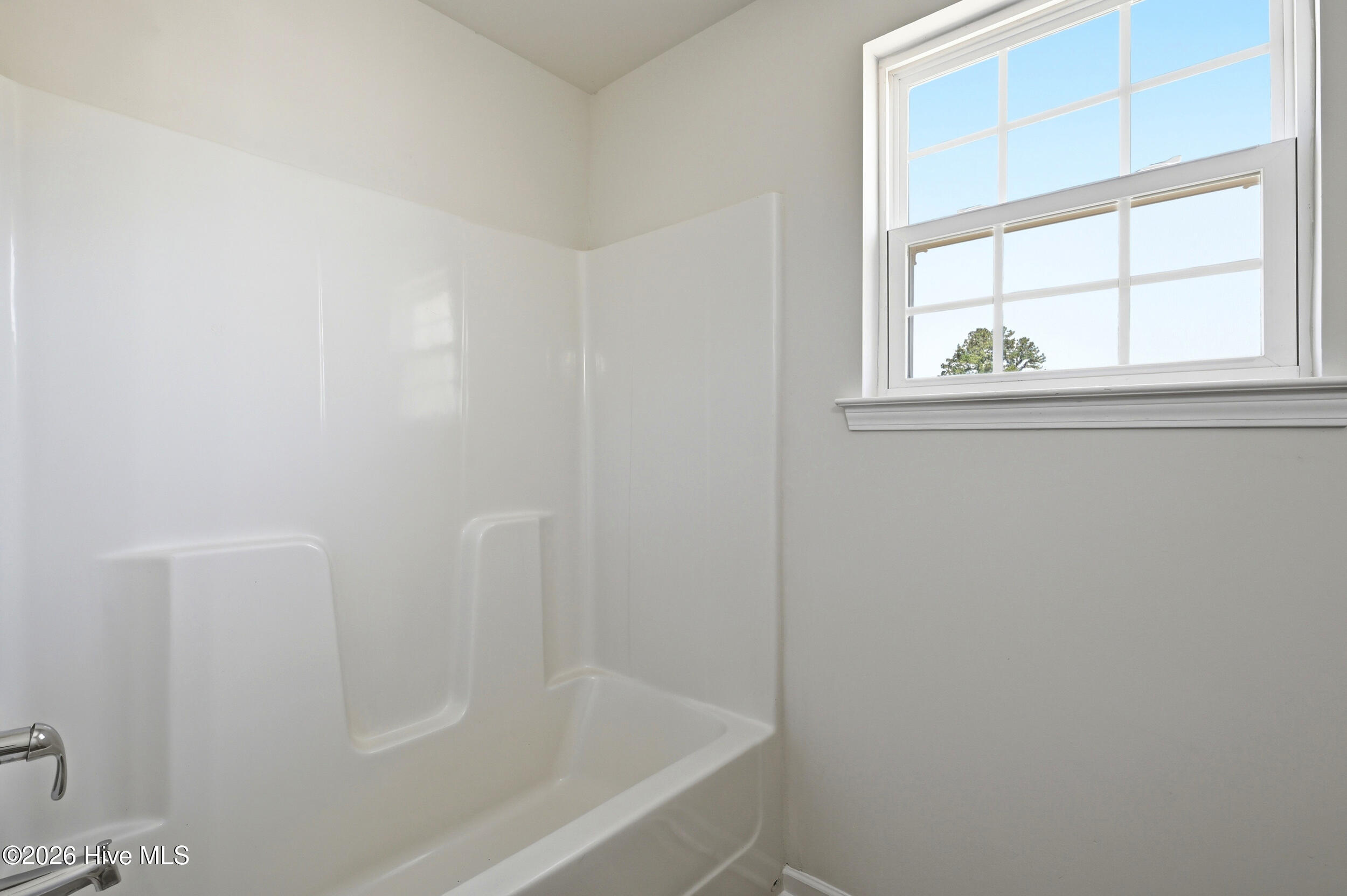 100567216 | Photo 27