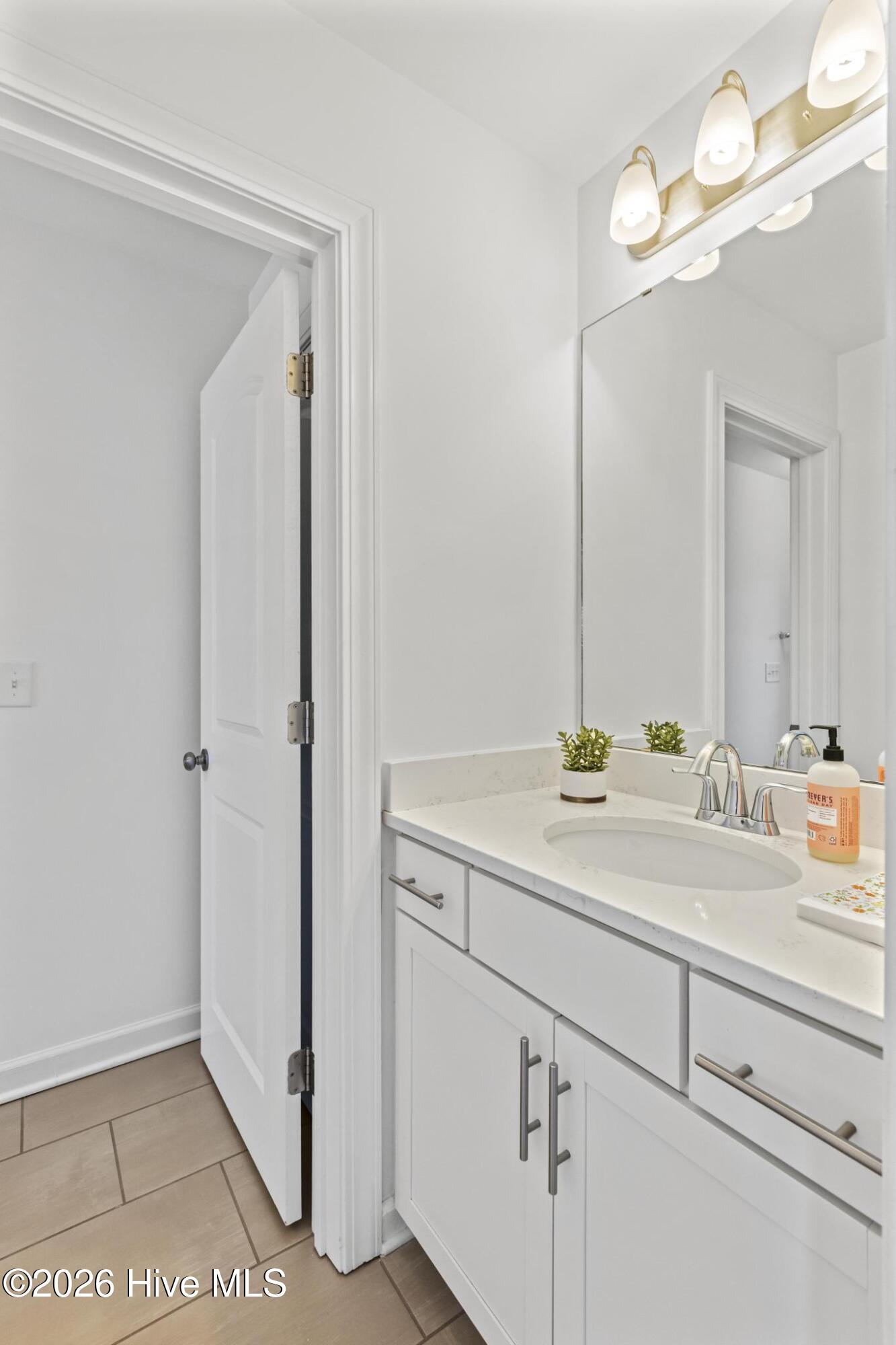 100554493 | Photo 29