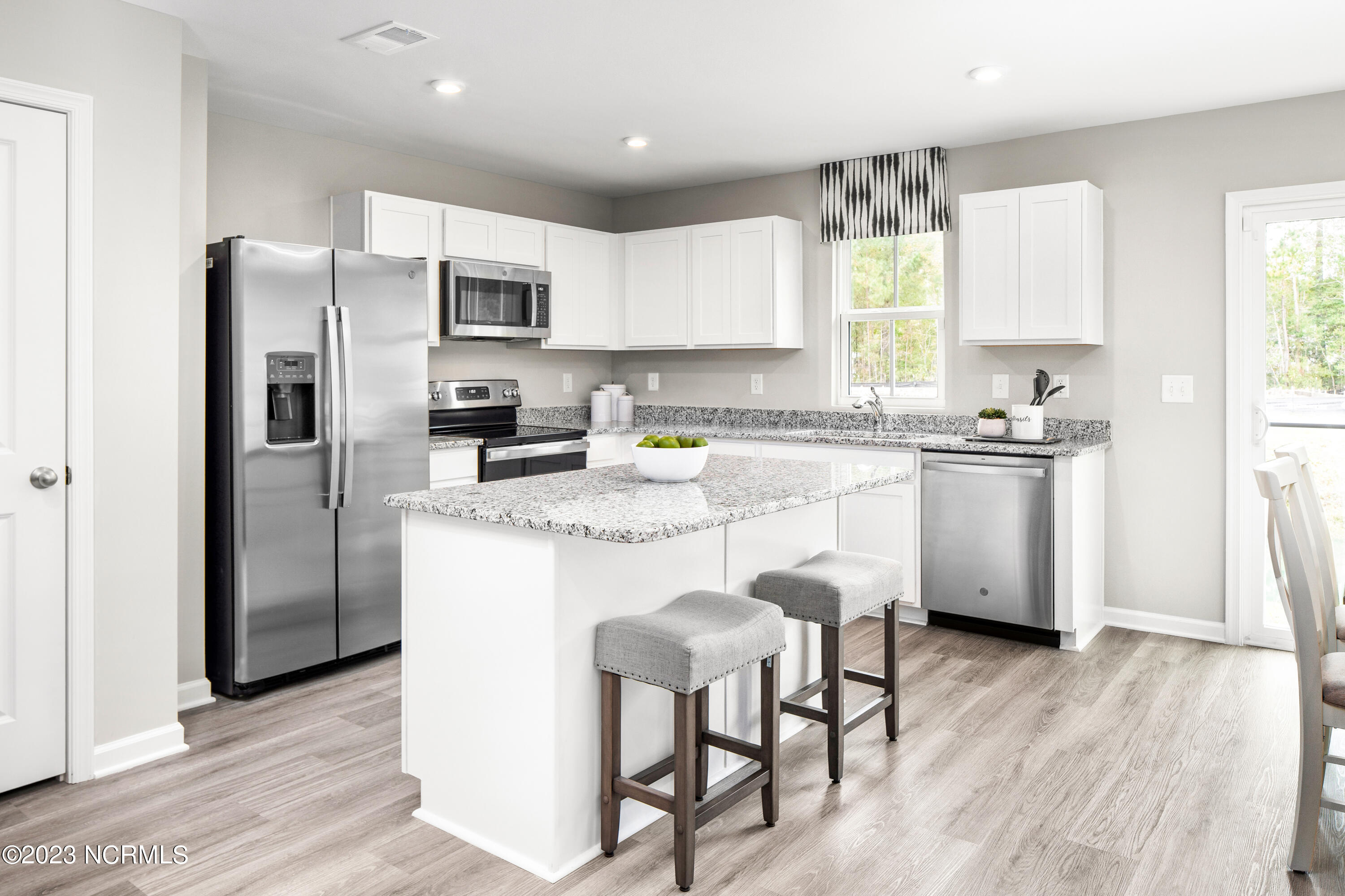 VM_POPLAR_FORESTBROOKE_08