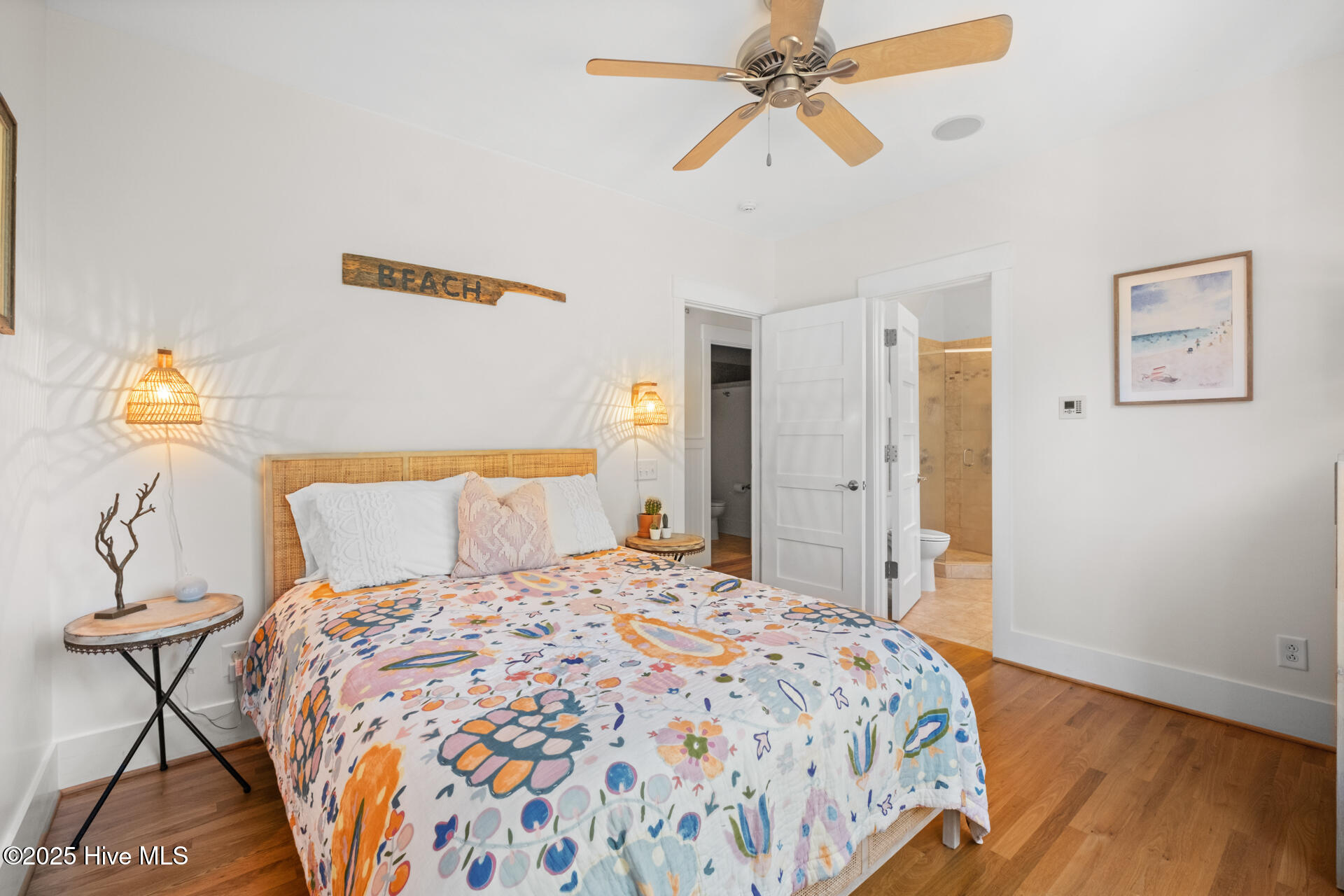 100540295 | Photo 39