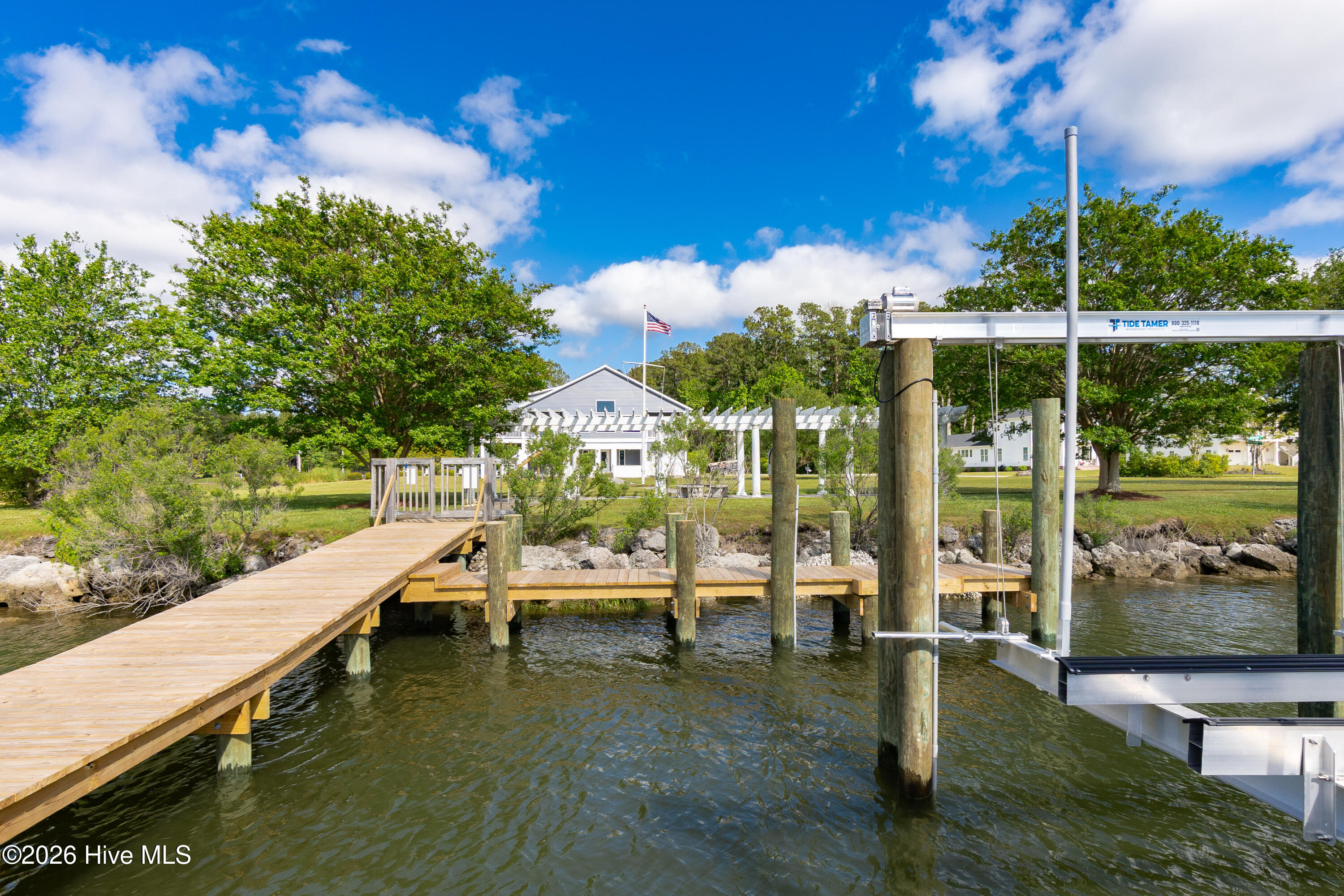 232 Gatsey Lane, Beaufort, NC, 28516