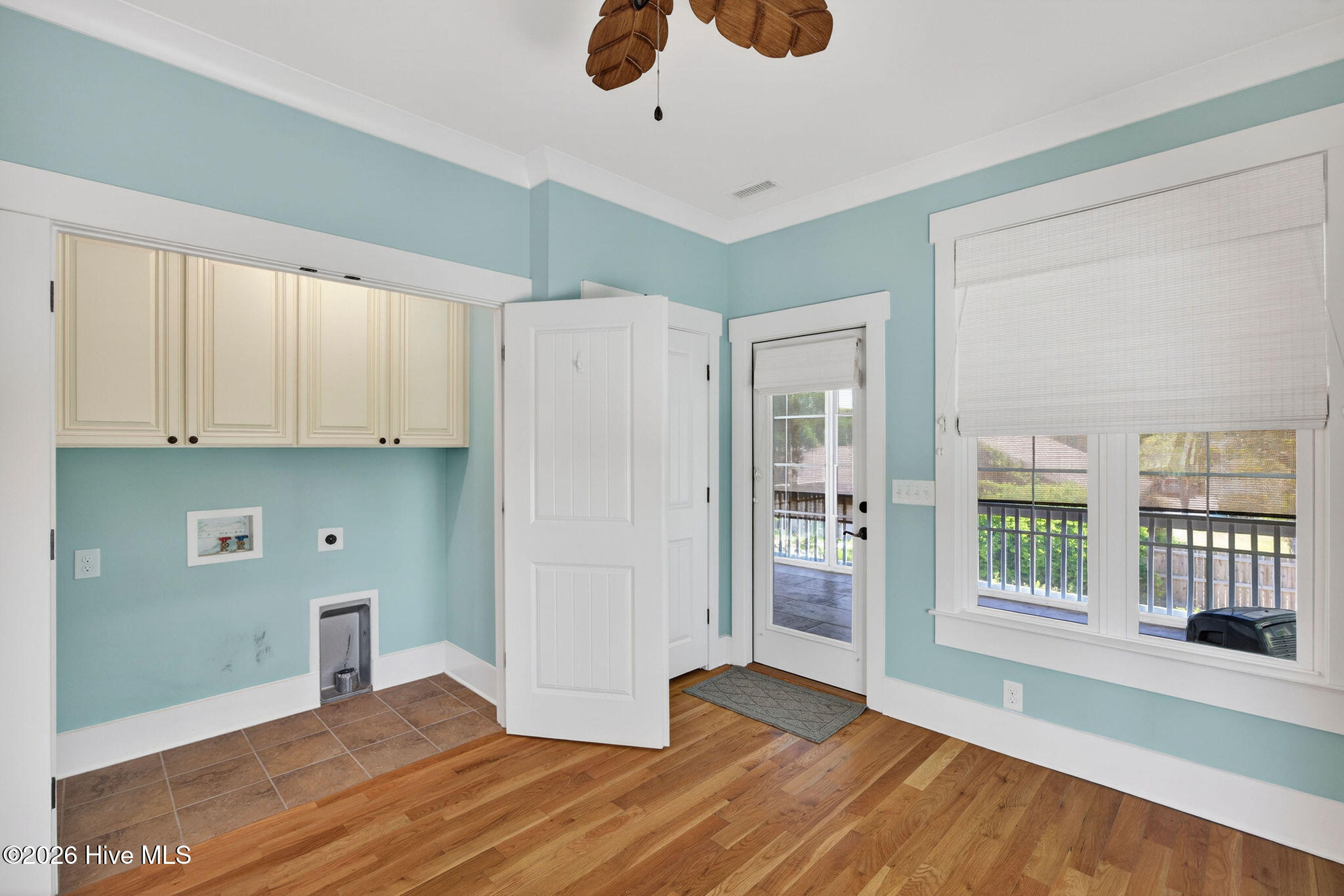 100548622 | Photo 22