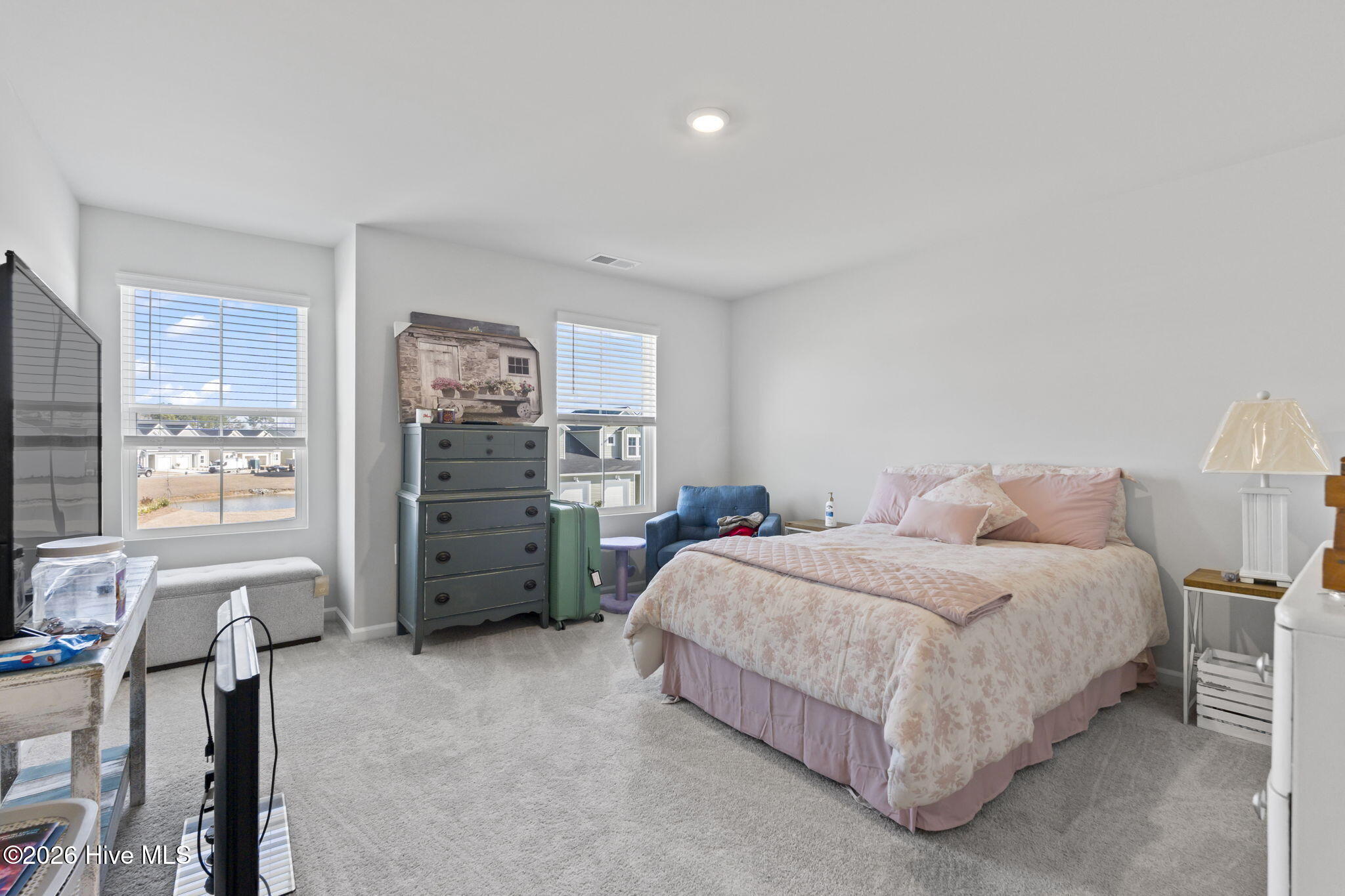 100553971 | Photo 30