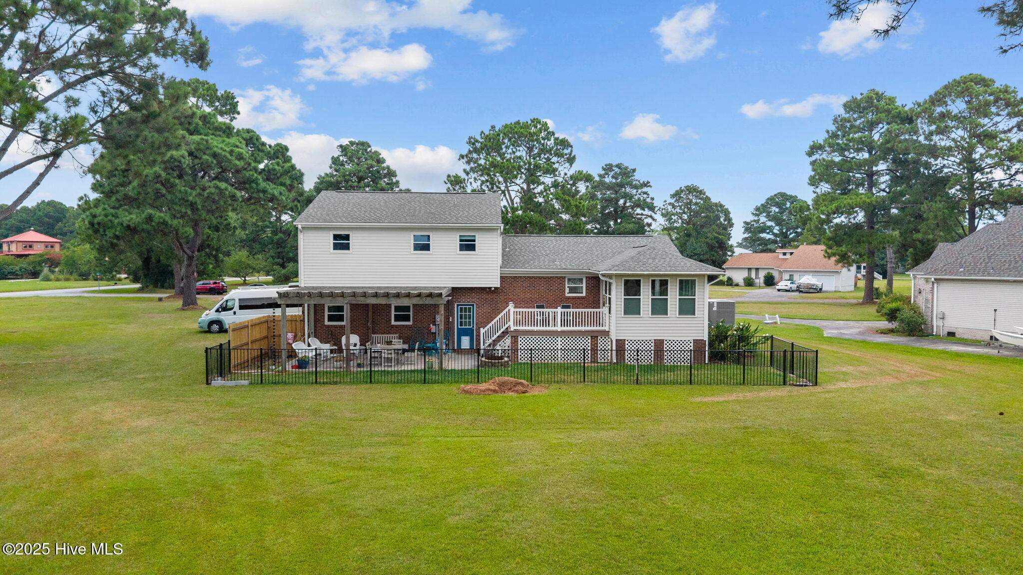 5302 Bogue Drive, Oriental, NC, 28571