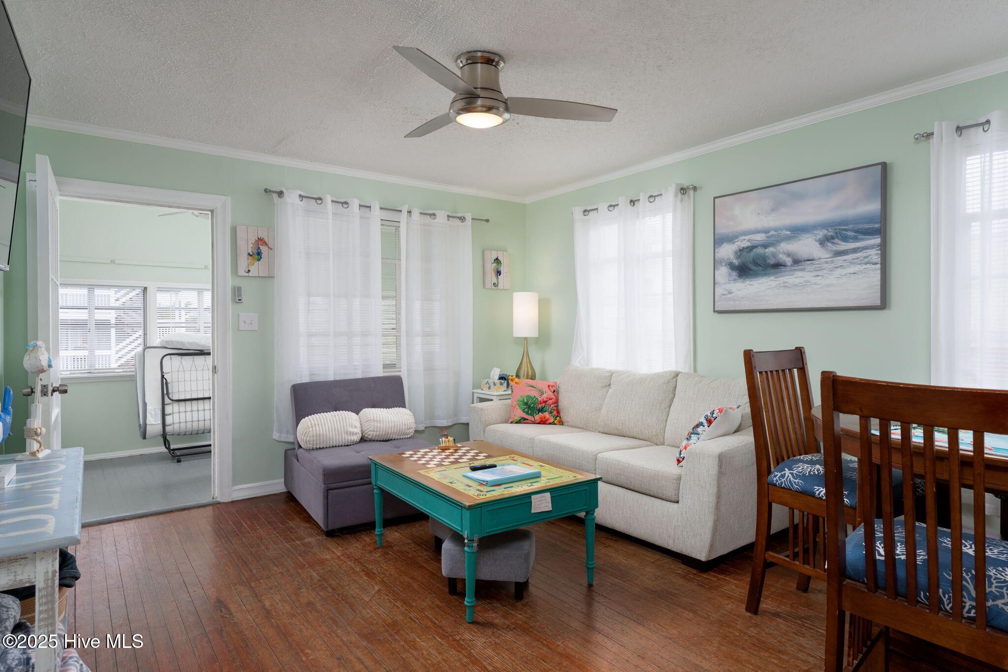 100534181 | Photo 29