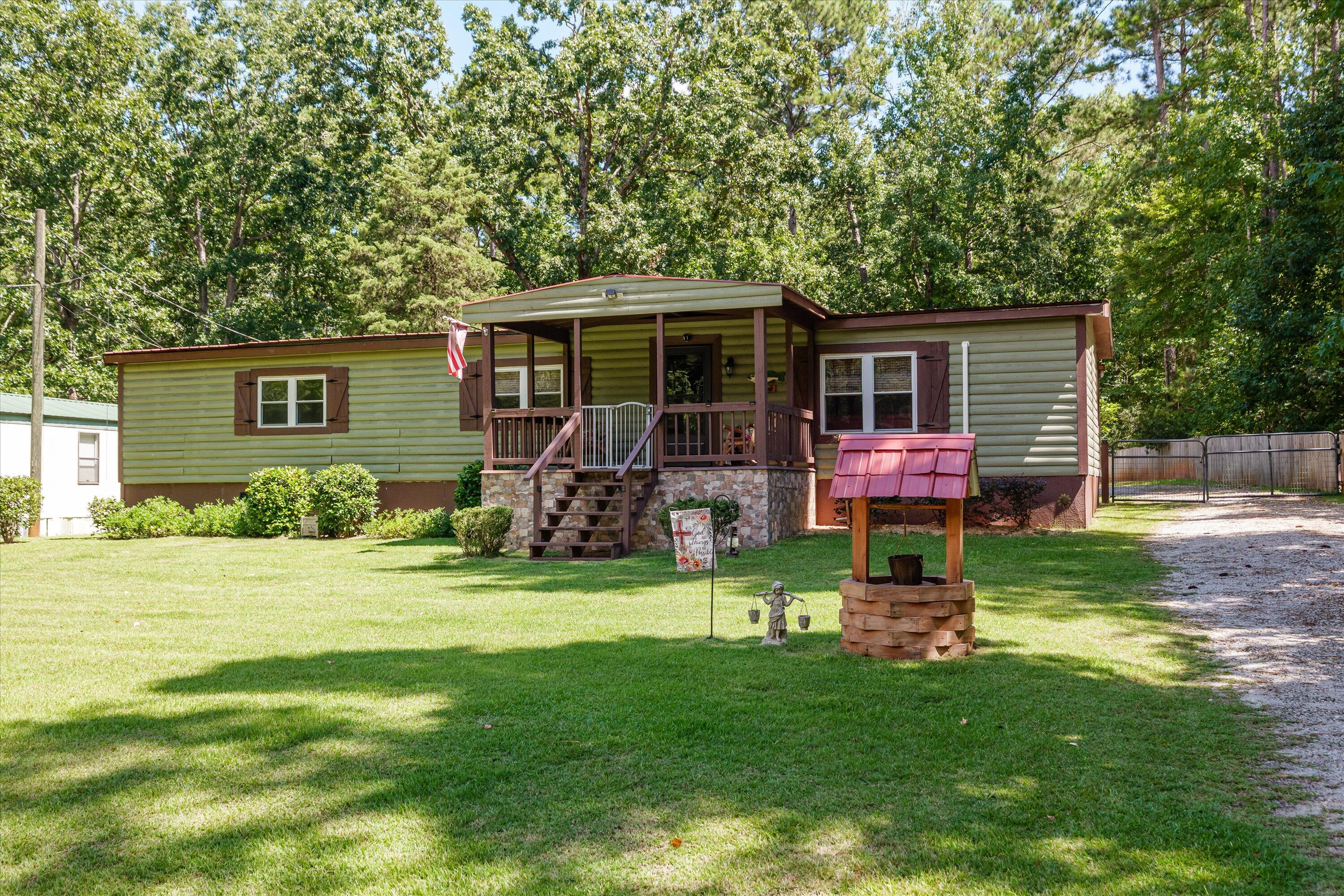 Homes for sale in Appling, GA | 8010 Lakeside Dr, Appling, GA 30802 | MLS# 546606