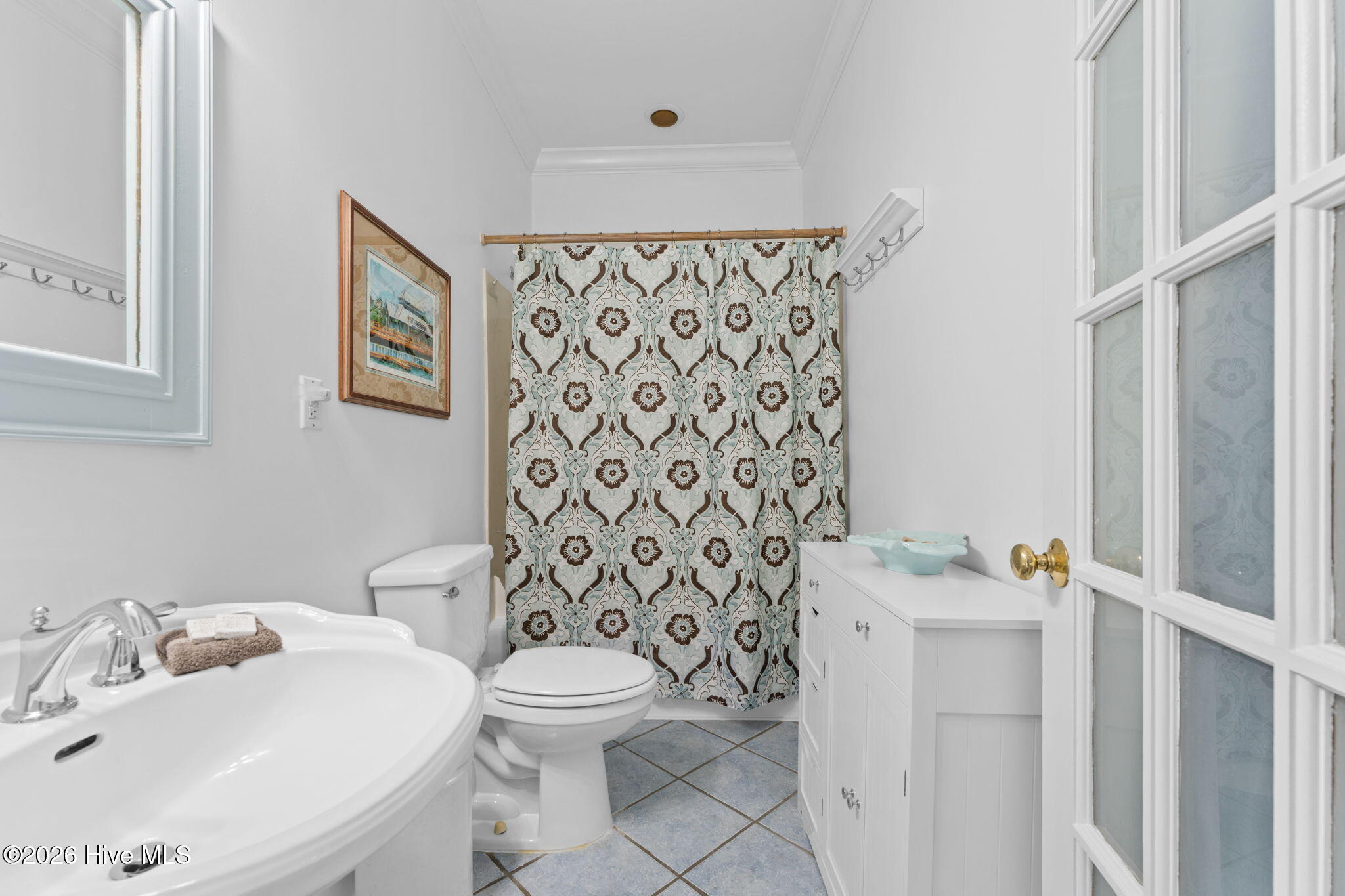 100560086 | Photo 39