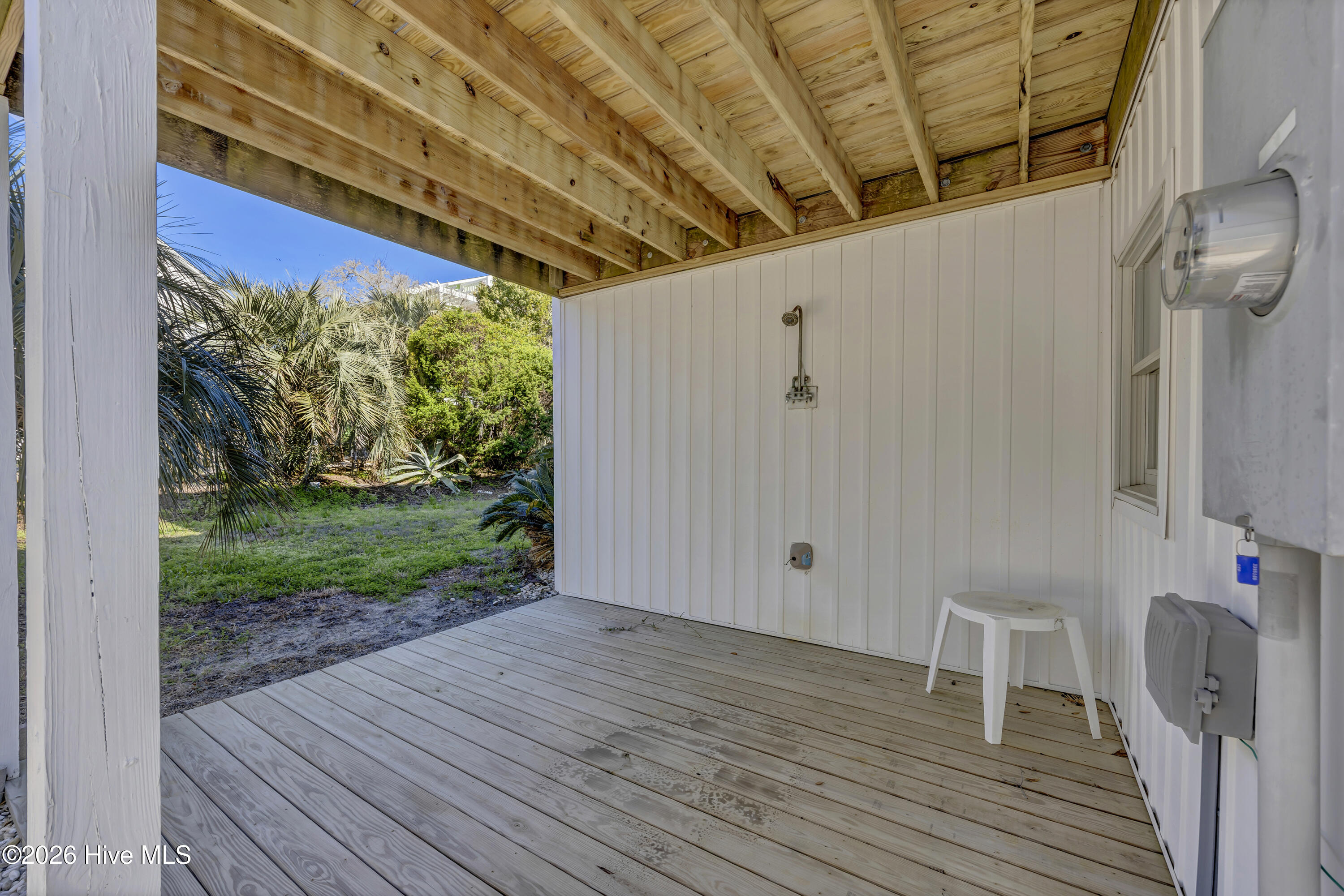 100560542 | Photo 50