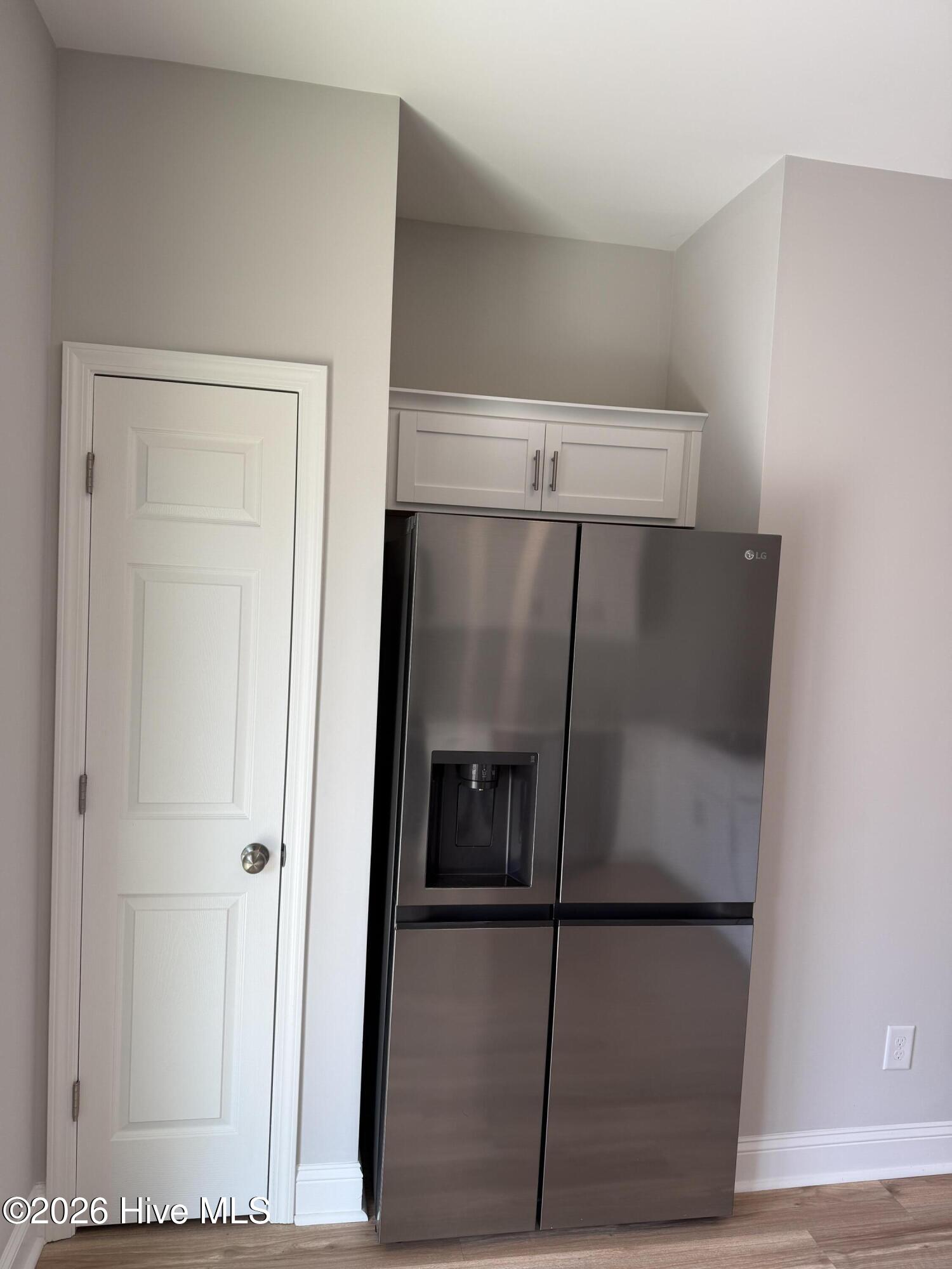 100558167 | Photo 13