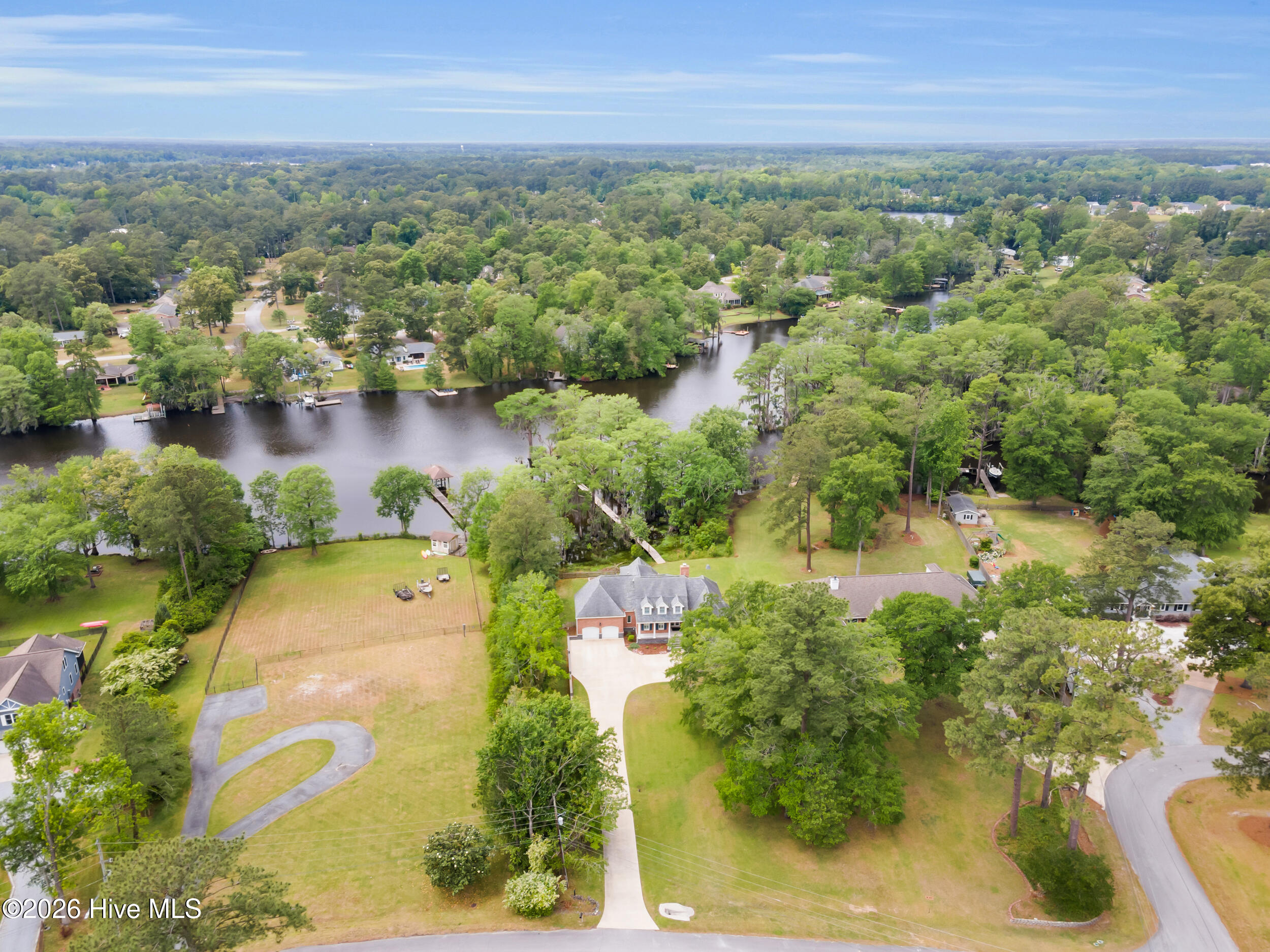 611 Creekwood Drive,Trent Woods