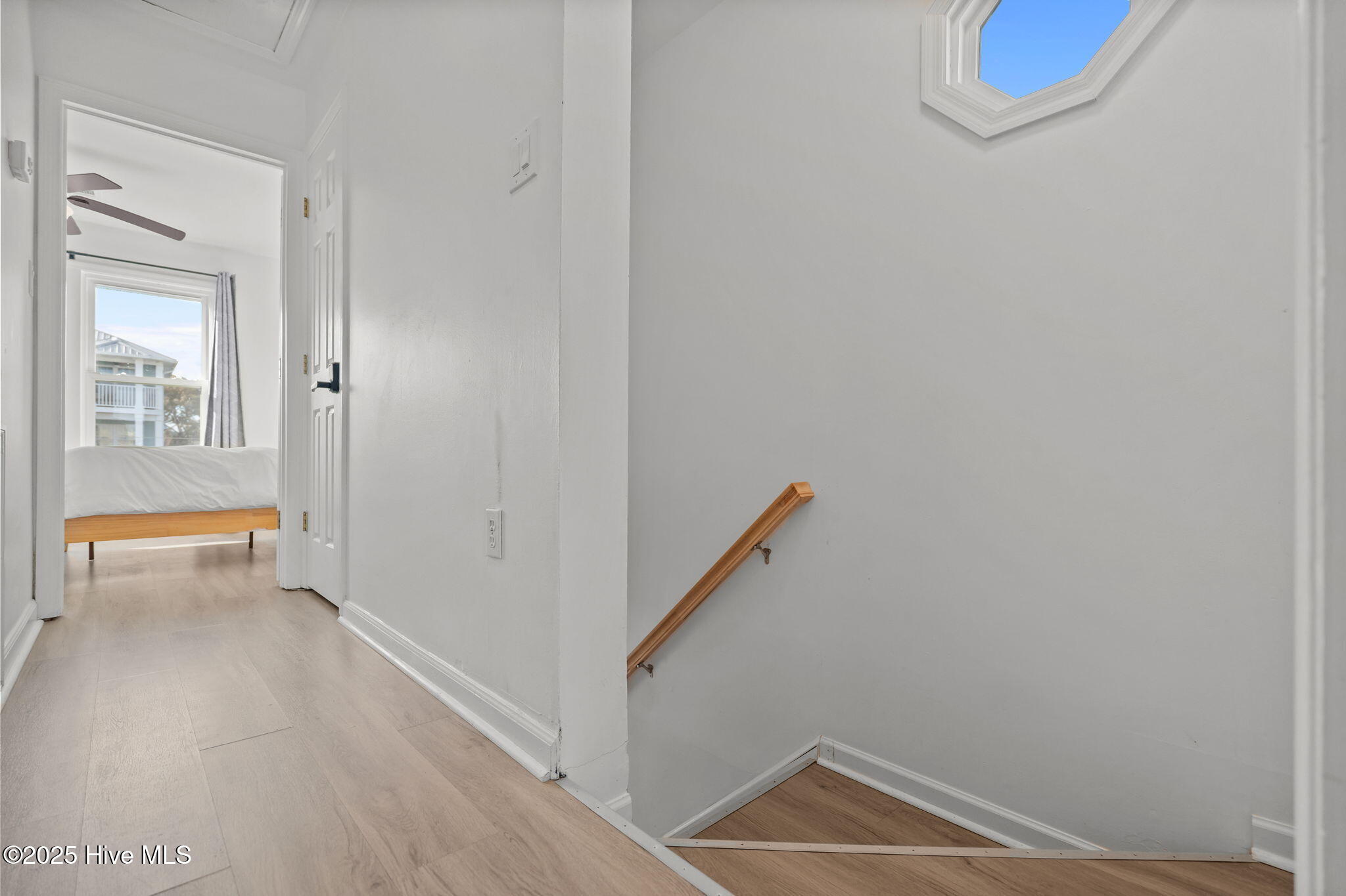 100544620 | Photo 27