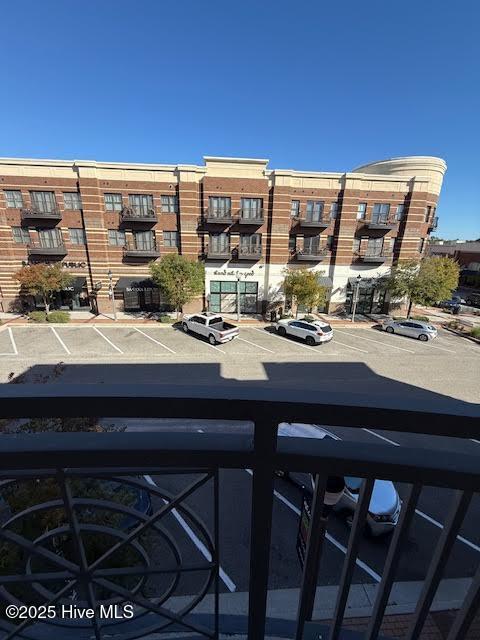 100537767 | Photo 35