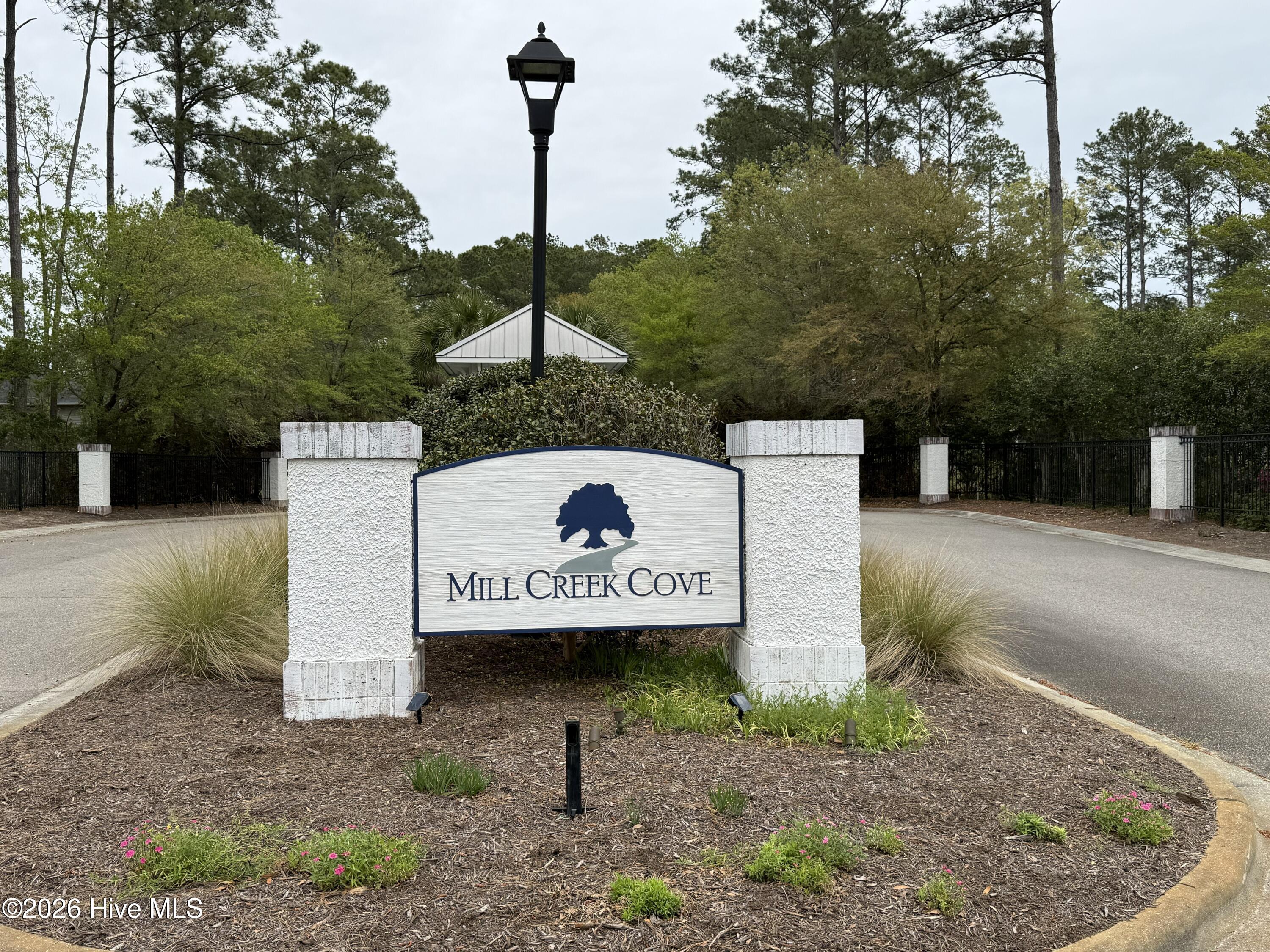 100563214 | Photo 21