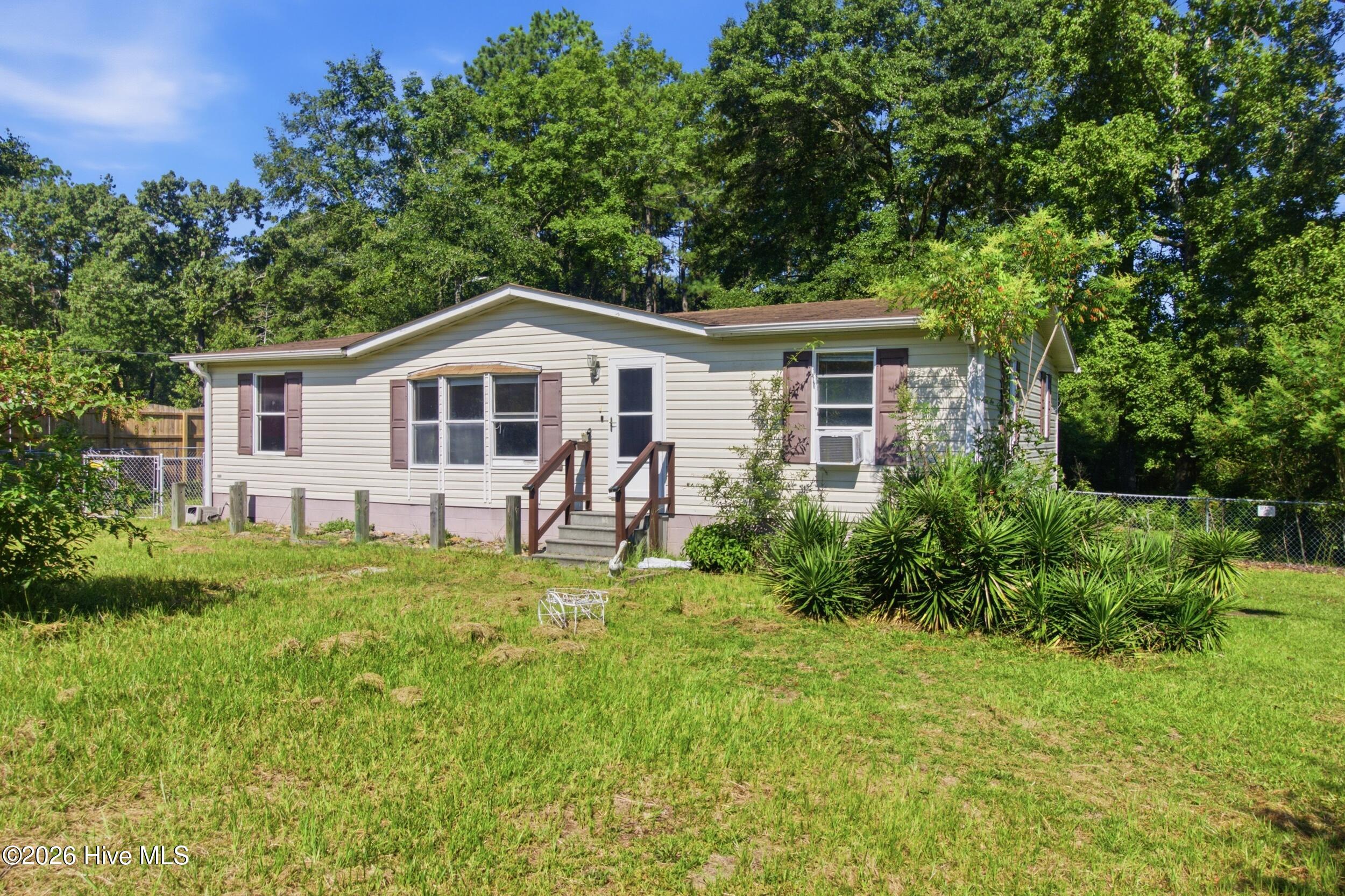 165 High School Road,Vanceboro