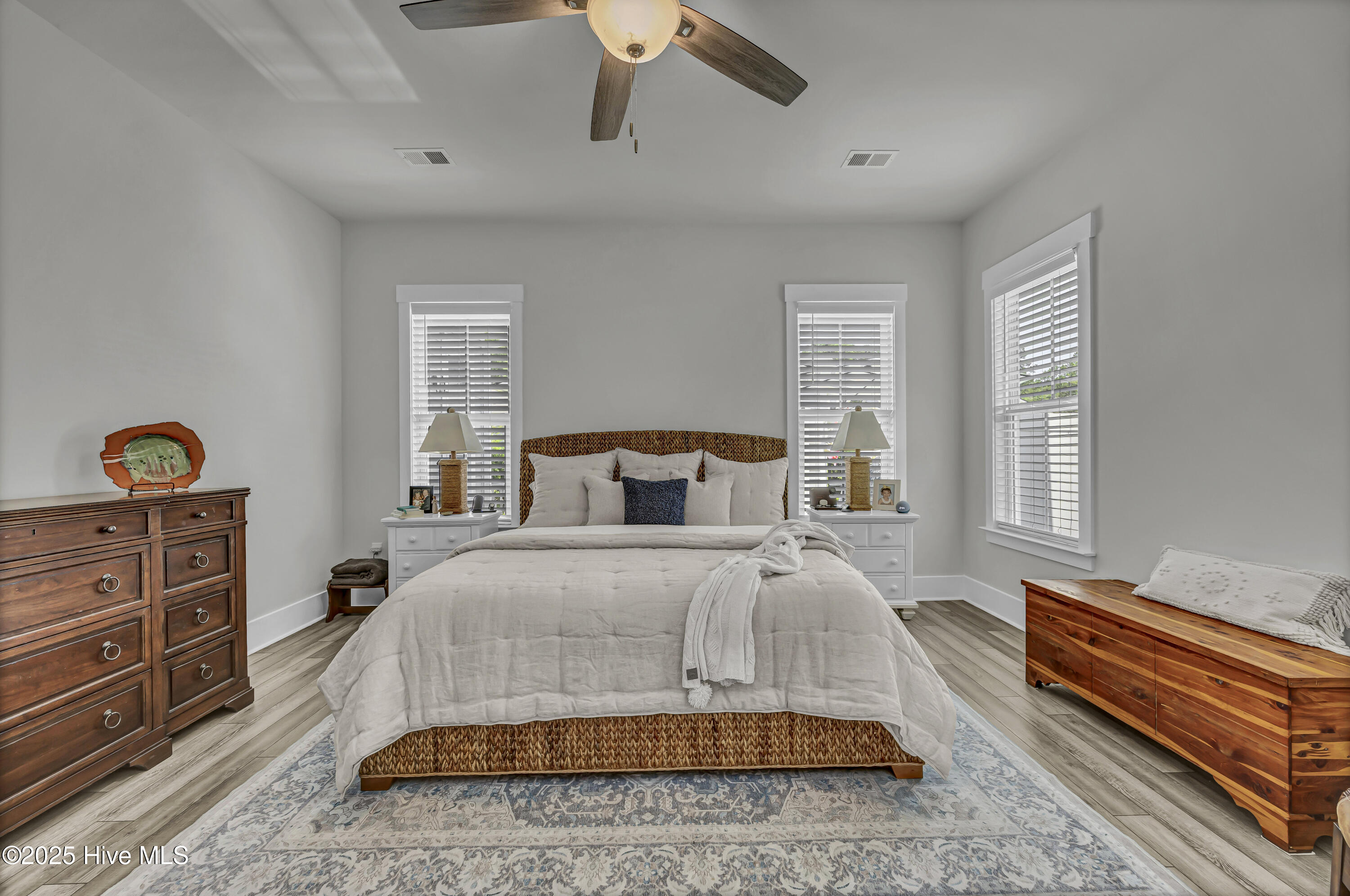 100517426 | Photo 36