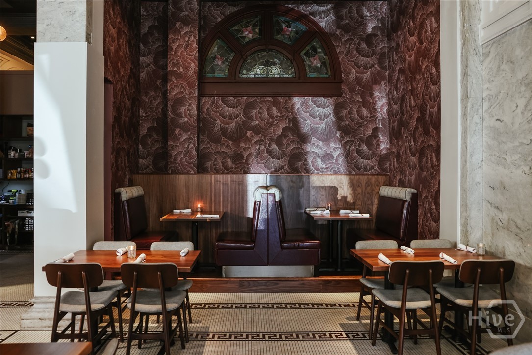 247 E Washington Street 302