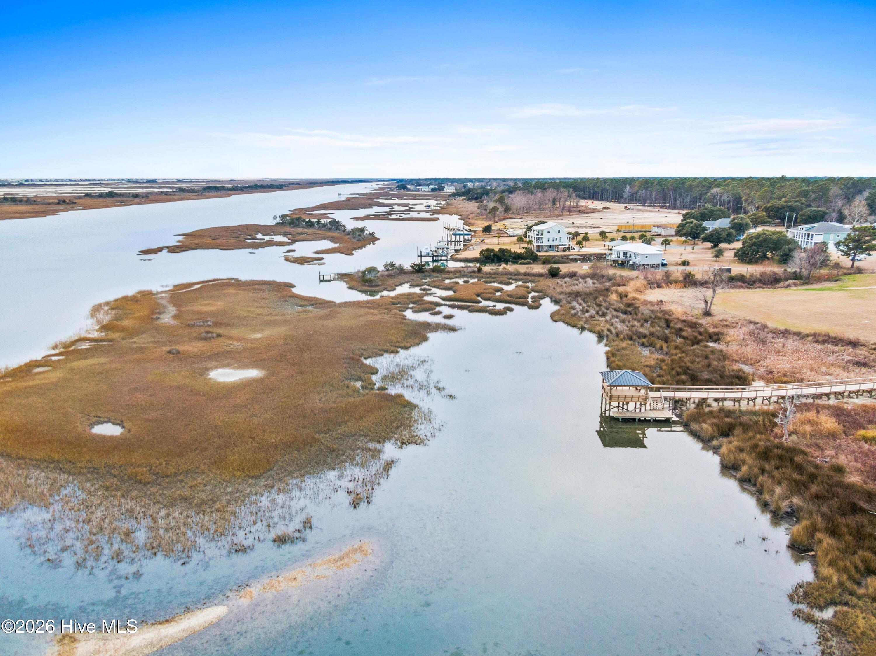 100552187 | Photo 25