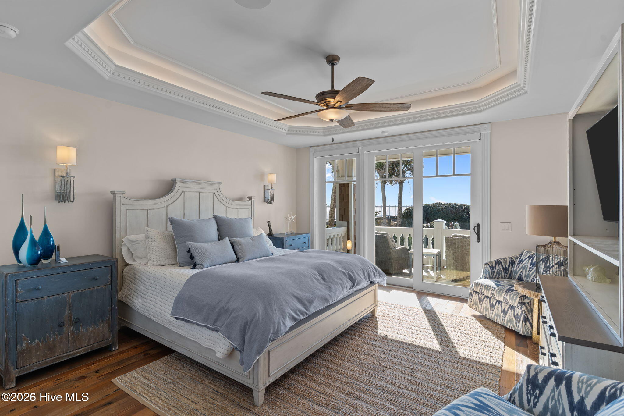 100552689 | Photo 70