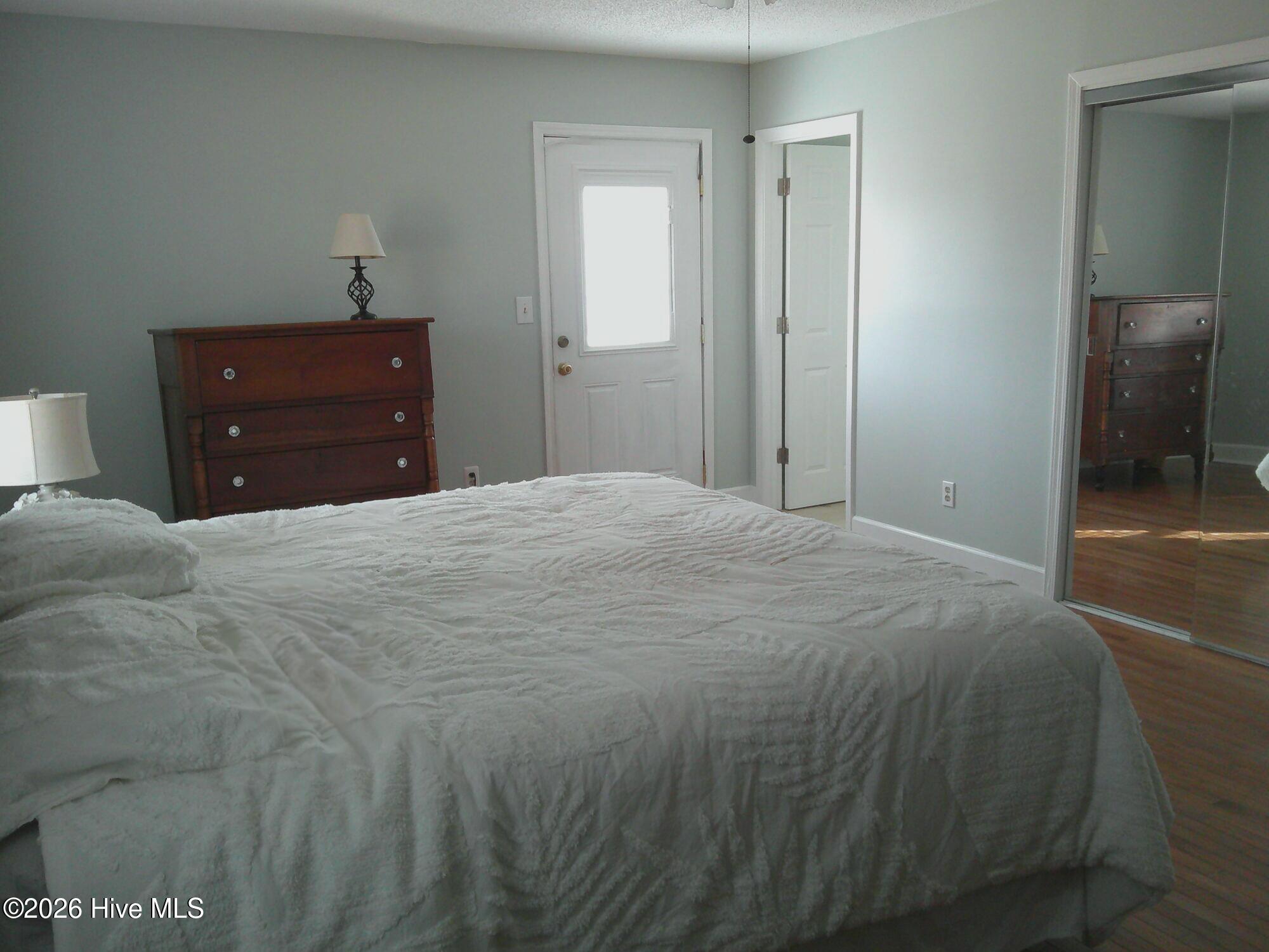 100544114 | Photo 26