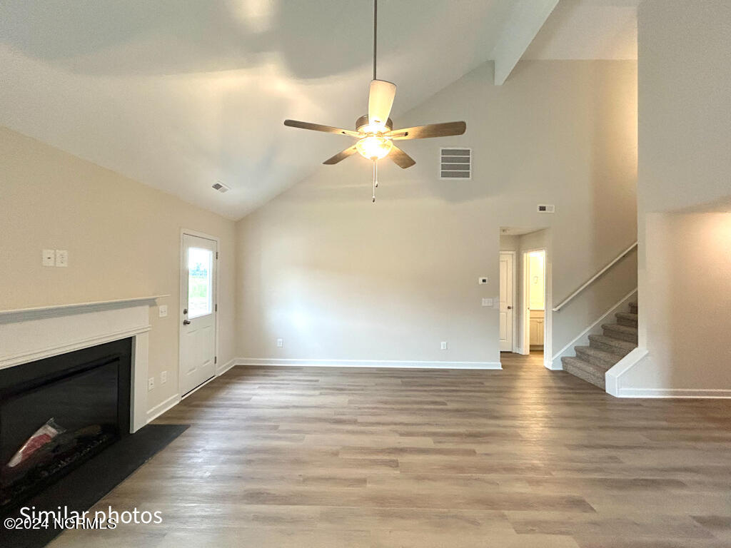 100441693 | Photo 17