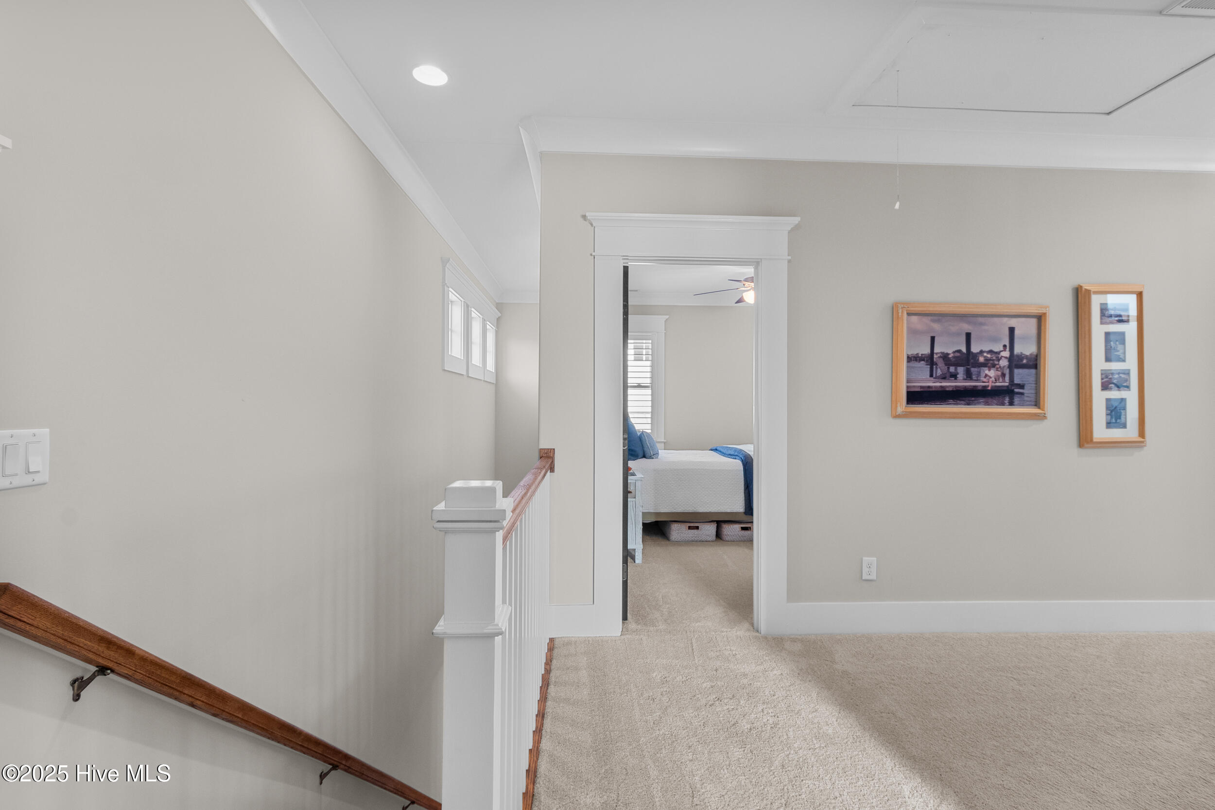 100537766 | Photo 28