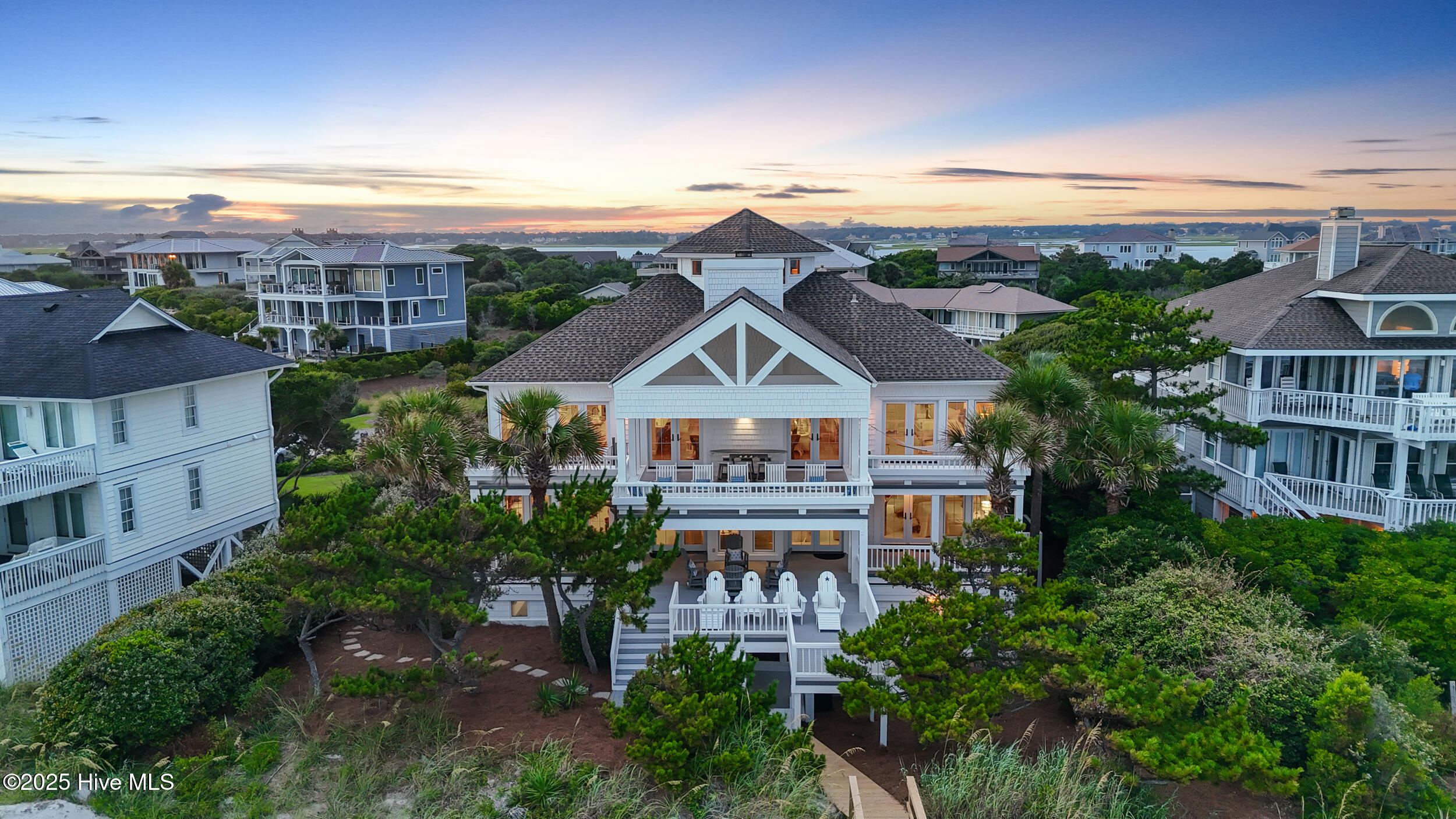 Homes for sale in Wilmington, NC | 6 Inlet Hook Rd, Wilmington, NC 28411 | MLS# 100520886