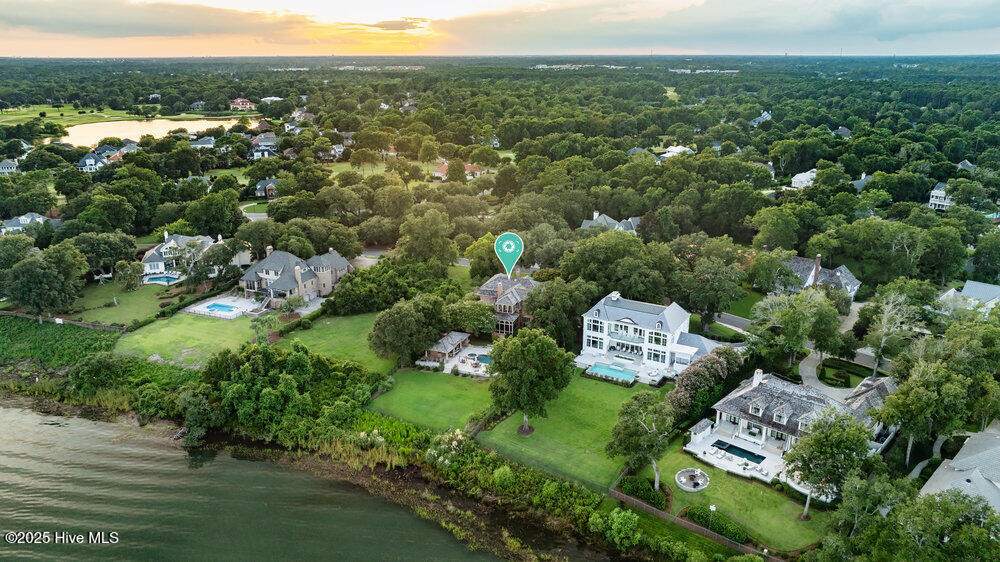 100544850 | Photo 86